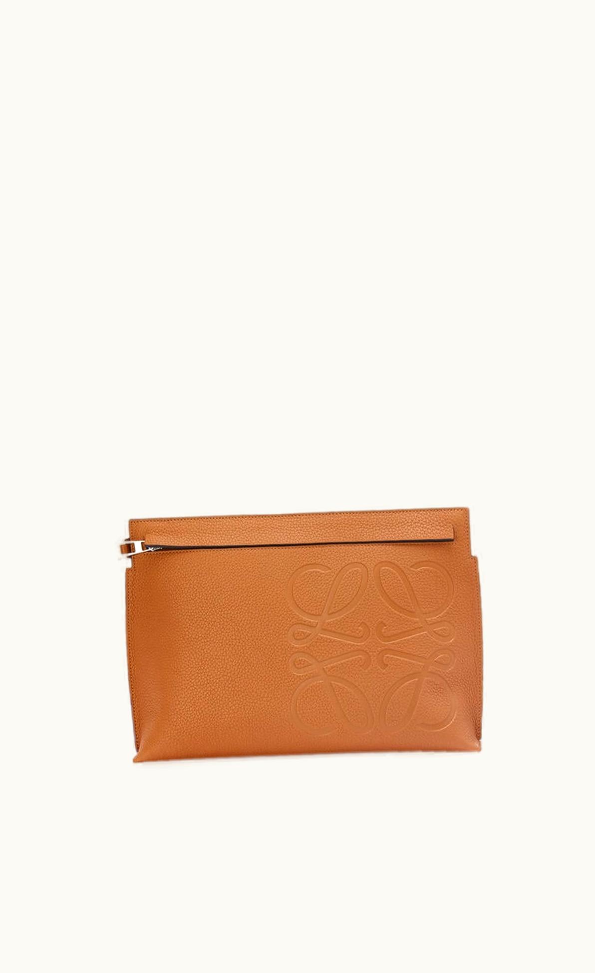 Loewe Loewe T Pouch In Grained Calfskin UZ0127509