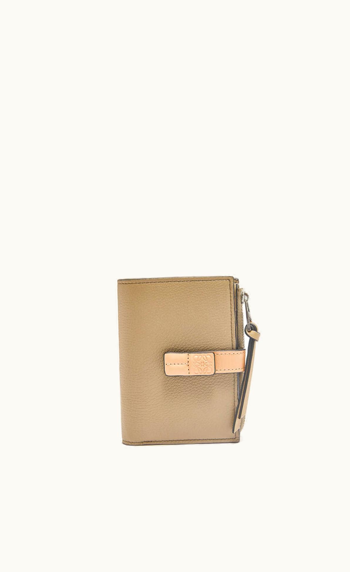 Loewe Loewe Slim Zip Bifold Wallet In Soft Grained Calfskin UZ0128360