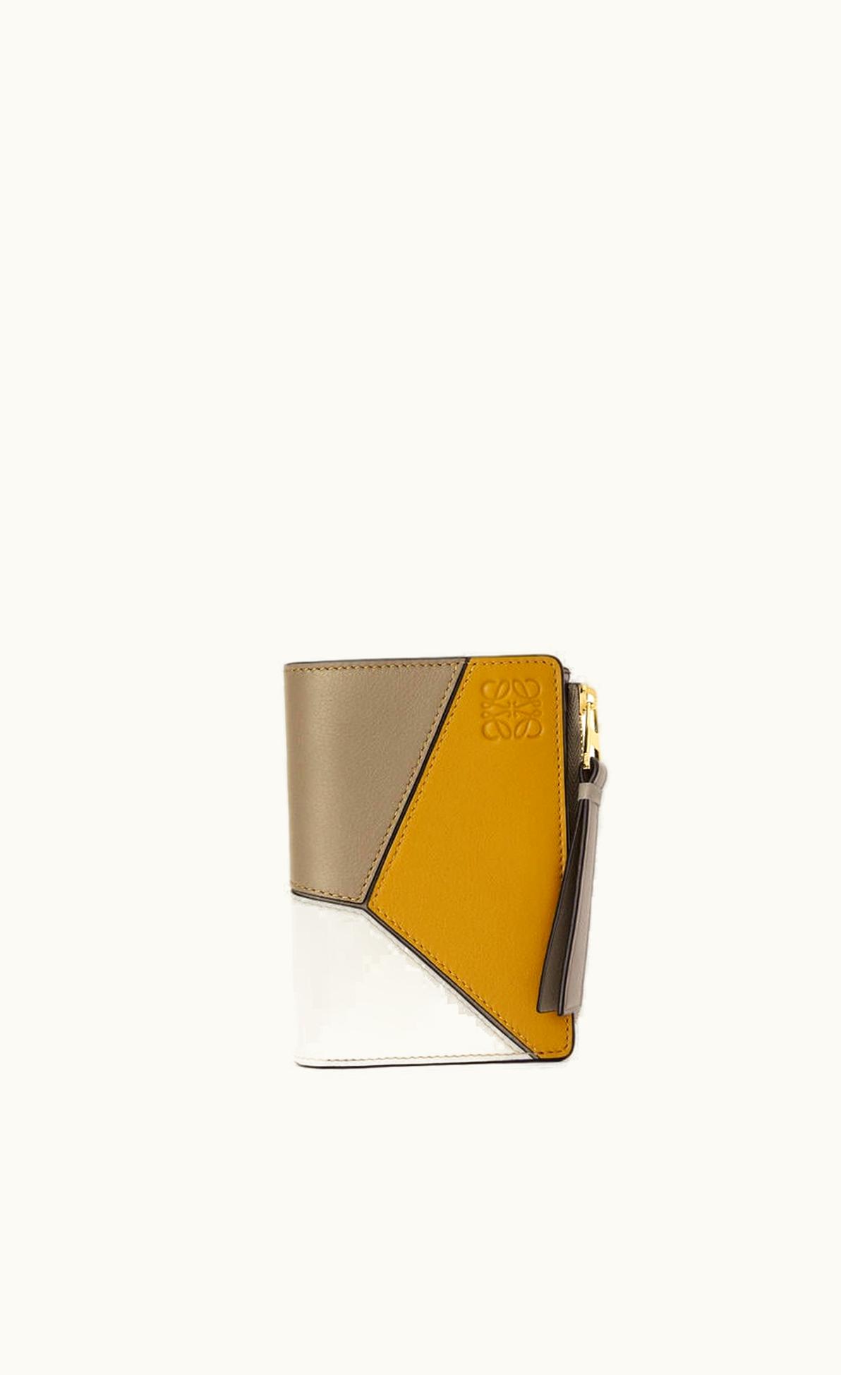 Loewe Loewe Puzzle Slim Zip Bifold Wallet In Classic Calfskin