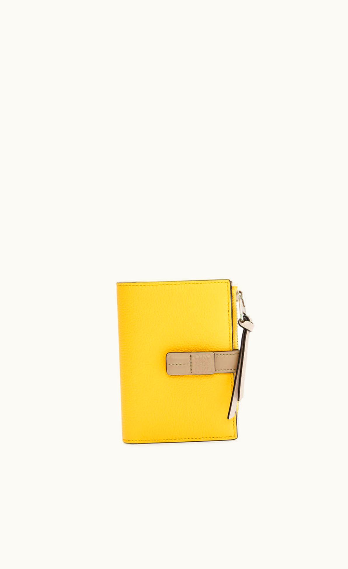 Loewe Loewe Slim Zip Bifold Wallet In Soft Grained Calfskin UZ0129251