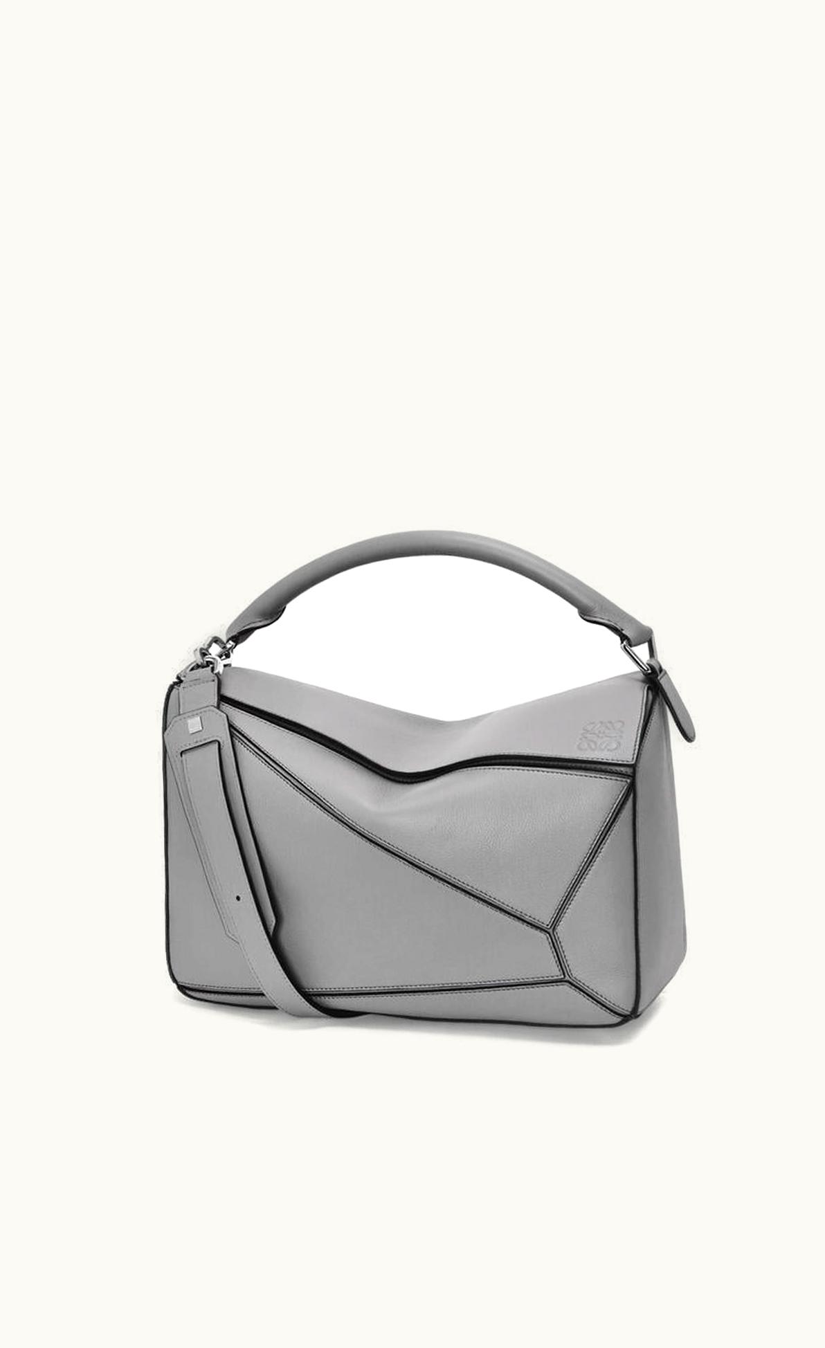 Loewe Large Puzzle Bag In Classic Calfskin UZ0129434