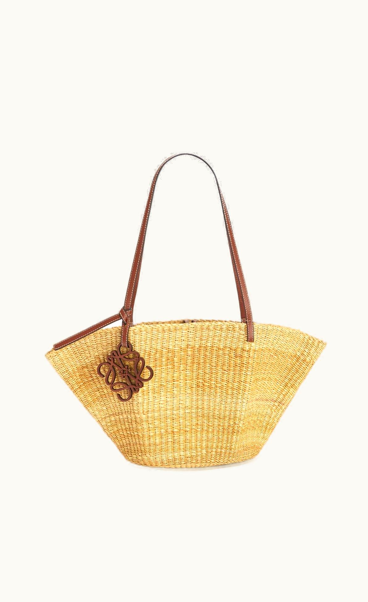Loewe Small Shell Basket Bag In Elephant Grass And Calfskin