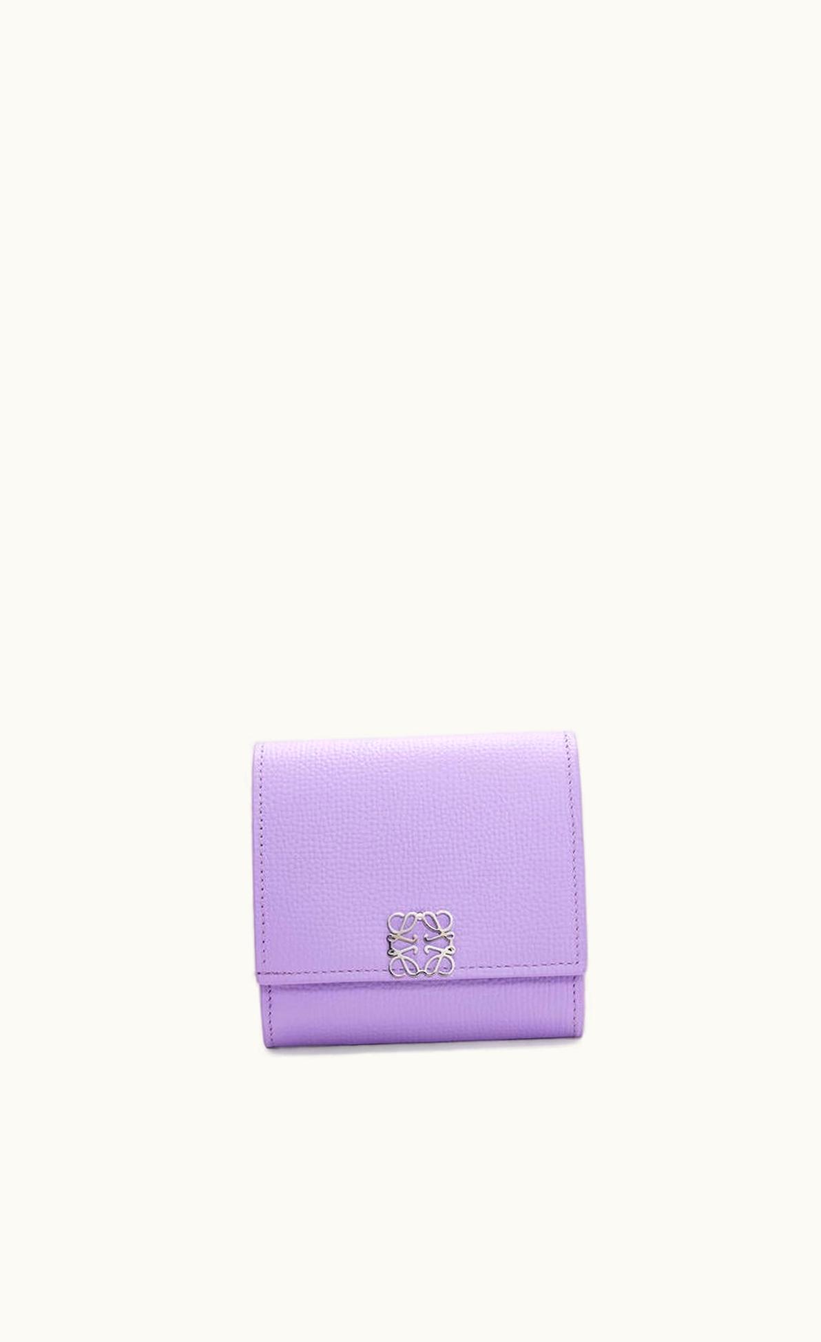 Loewe Anagram Compact Flap Wallet In Pebble Grain Calfskin UZ0130040