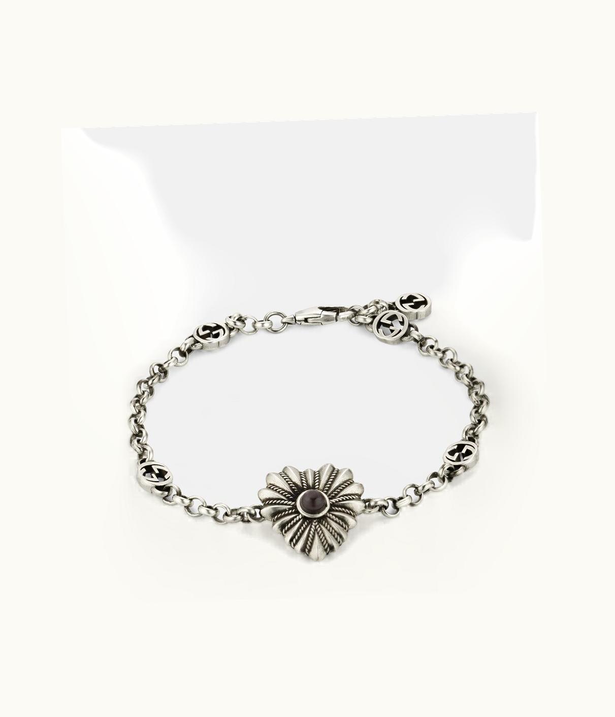 Gucci Gucci Interlocking G Bracelet With Heart