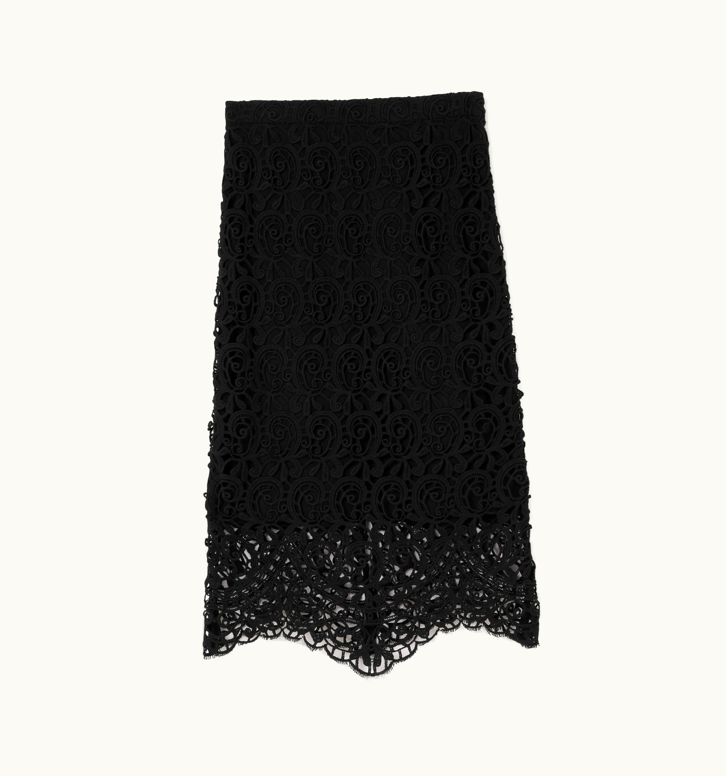 Burberry Burberry Macramé Lace Pencil Skirt In Black - Women UZ0140001