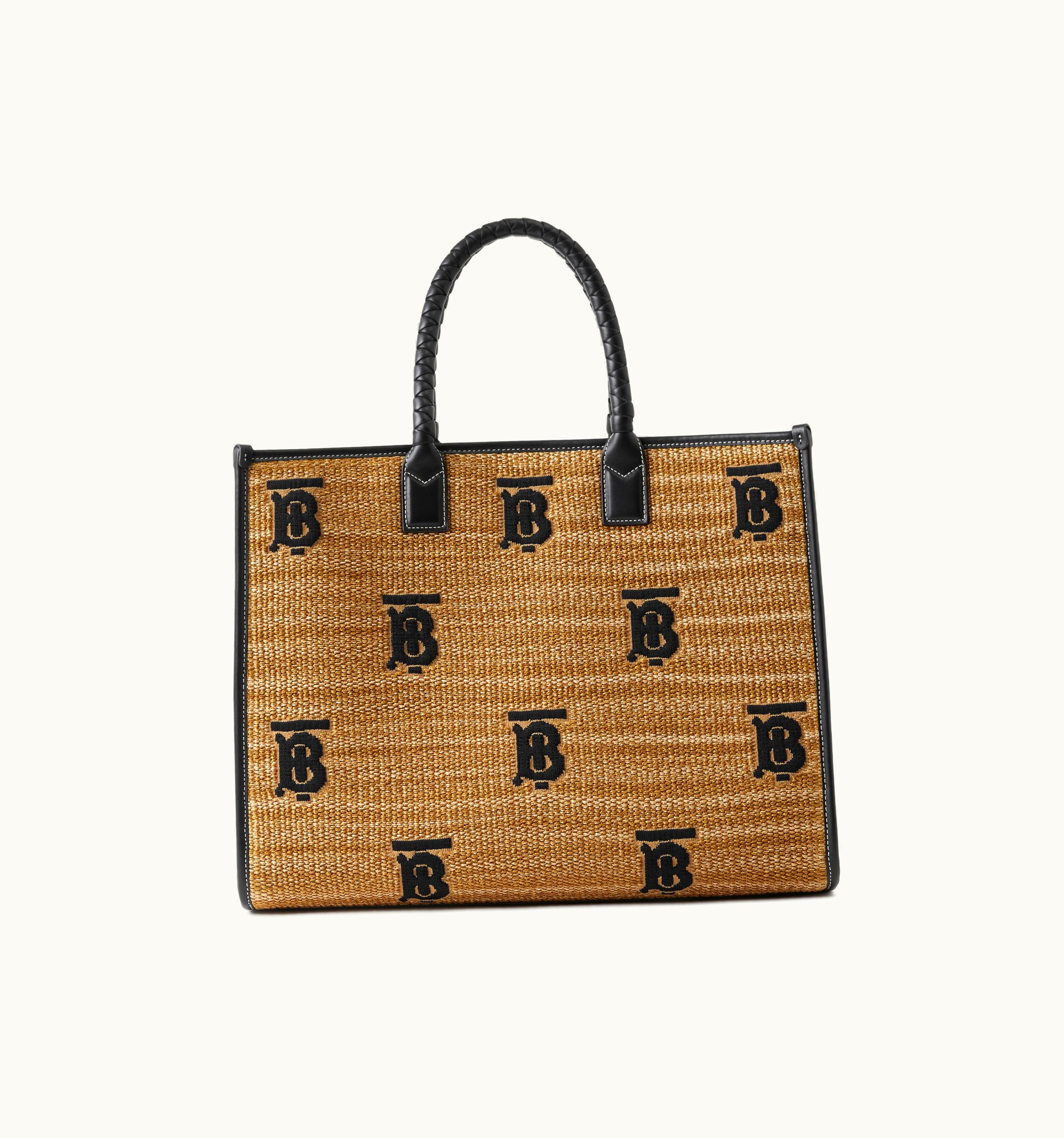 Burberry Burberry Medium Freya Tote In Natural/Black - Women