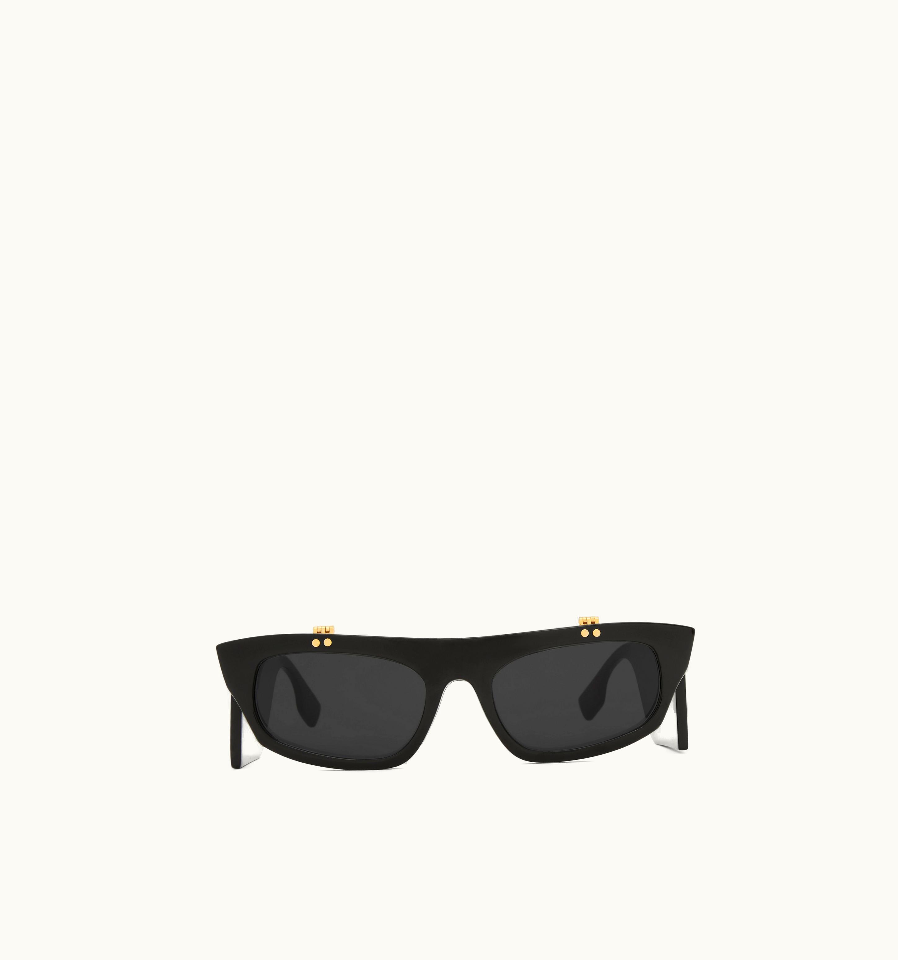 Burberry Burberry Flip-Up Cat-Eye Frame Palmer Sunglasses In Black/Black - Women