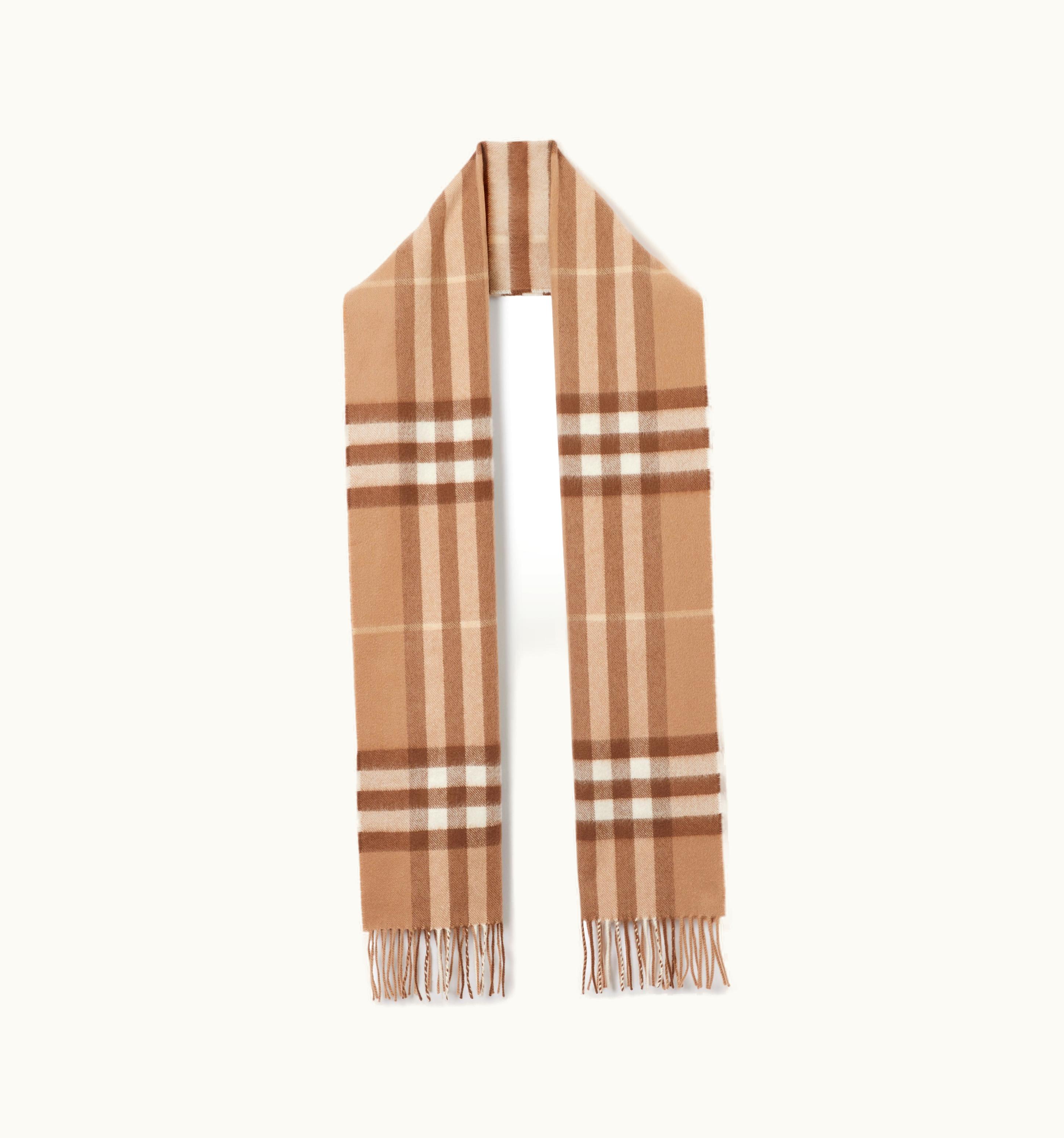 Burberry Burberry The Burberry Check Cashmere Scarf In Mid Camel UZ0140814