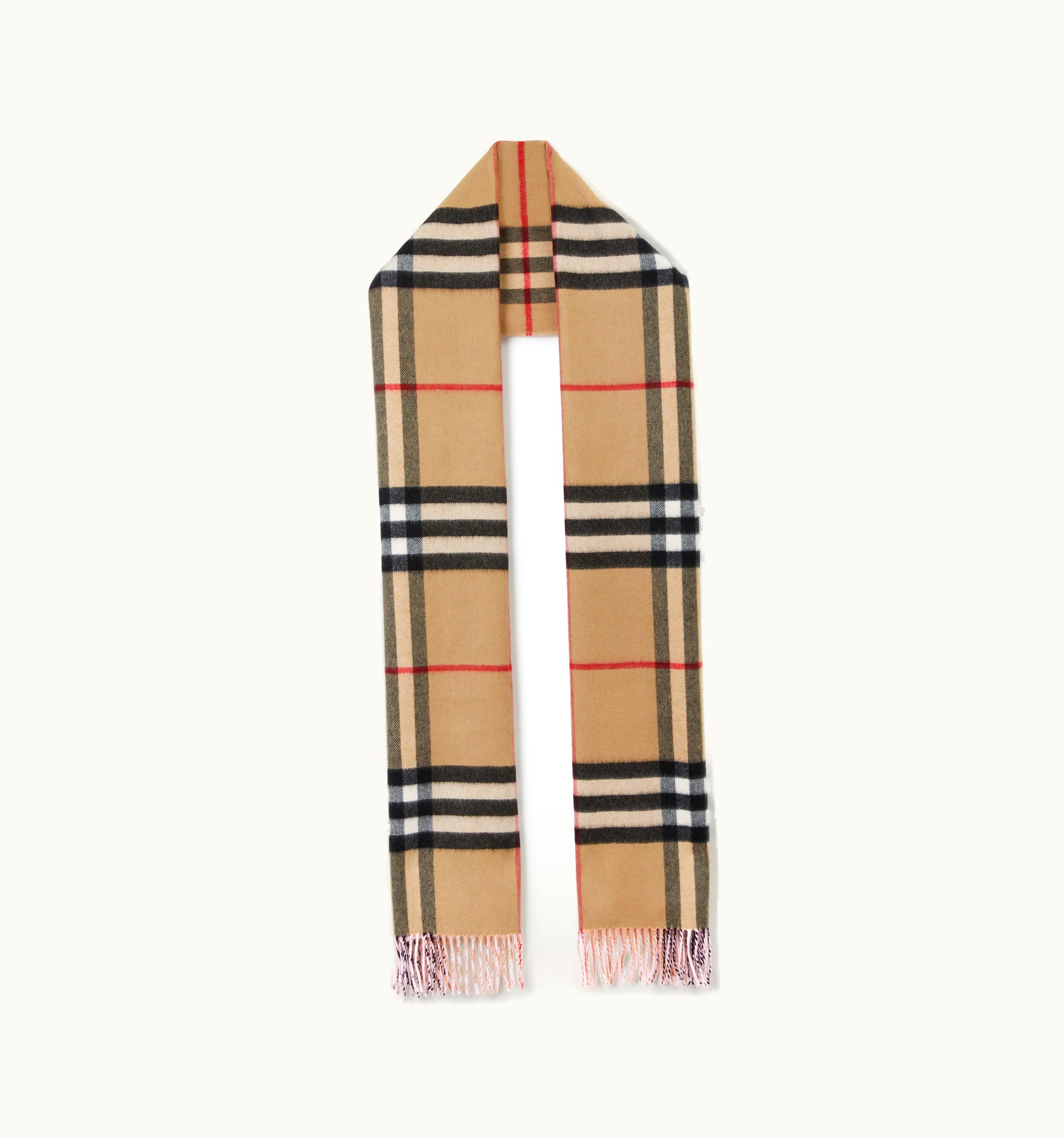 Burberry Burberry Reversible Check Cashmere Scarf In Frosted Pink UZ0141321