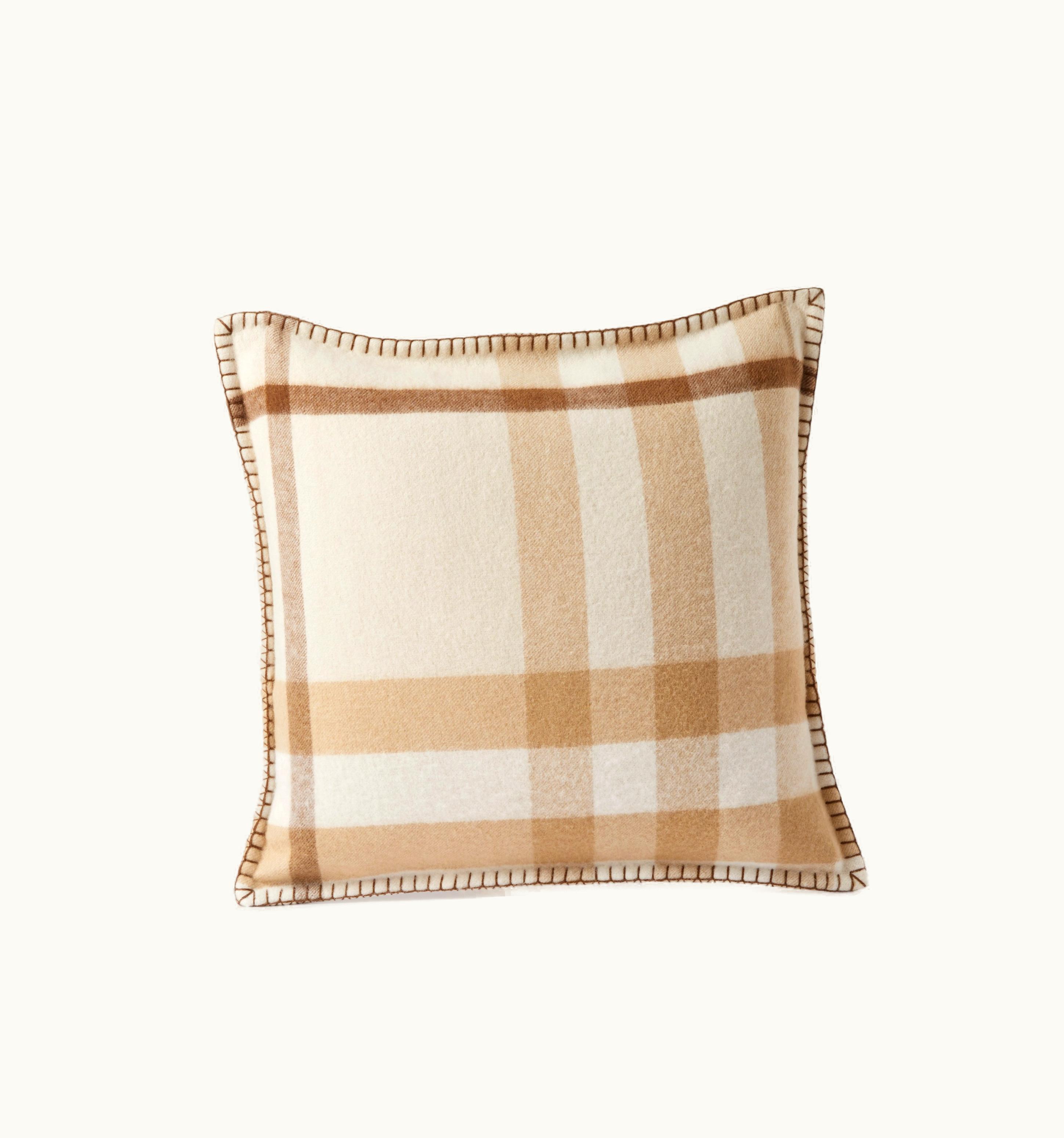 Burberry Burberry Check Cashmere Cushion Cover In Soft Fawn UZ0141439