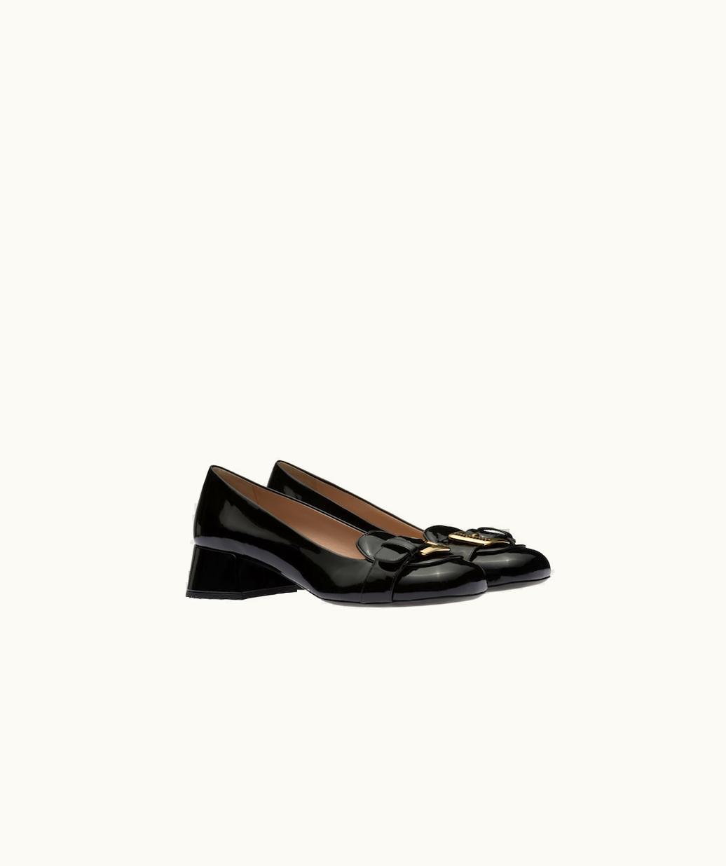 Miu Miu Miu Miu Patent Leather Loafers UZ0152435