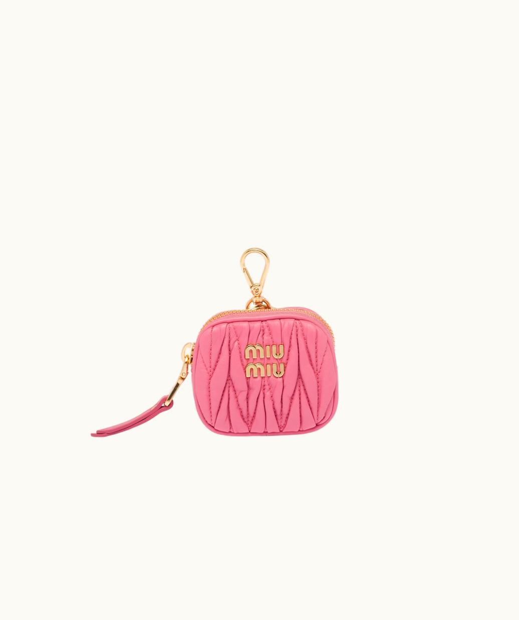 Miu Miu Miu Miu Matelassé Nappa Leather Airpods Case UZ0153353