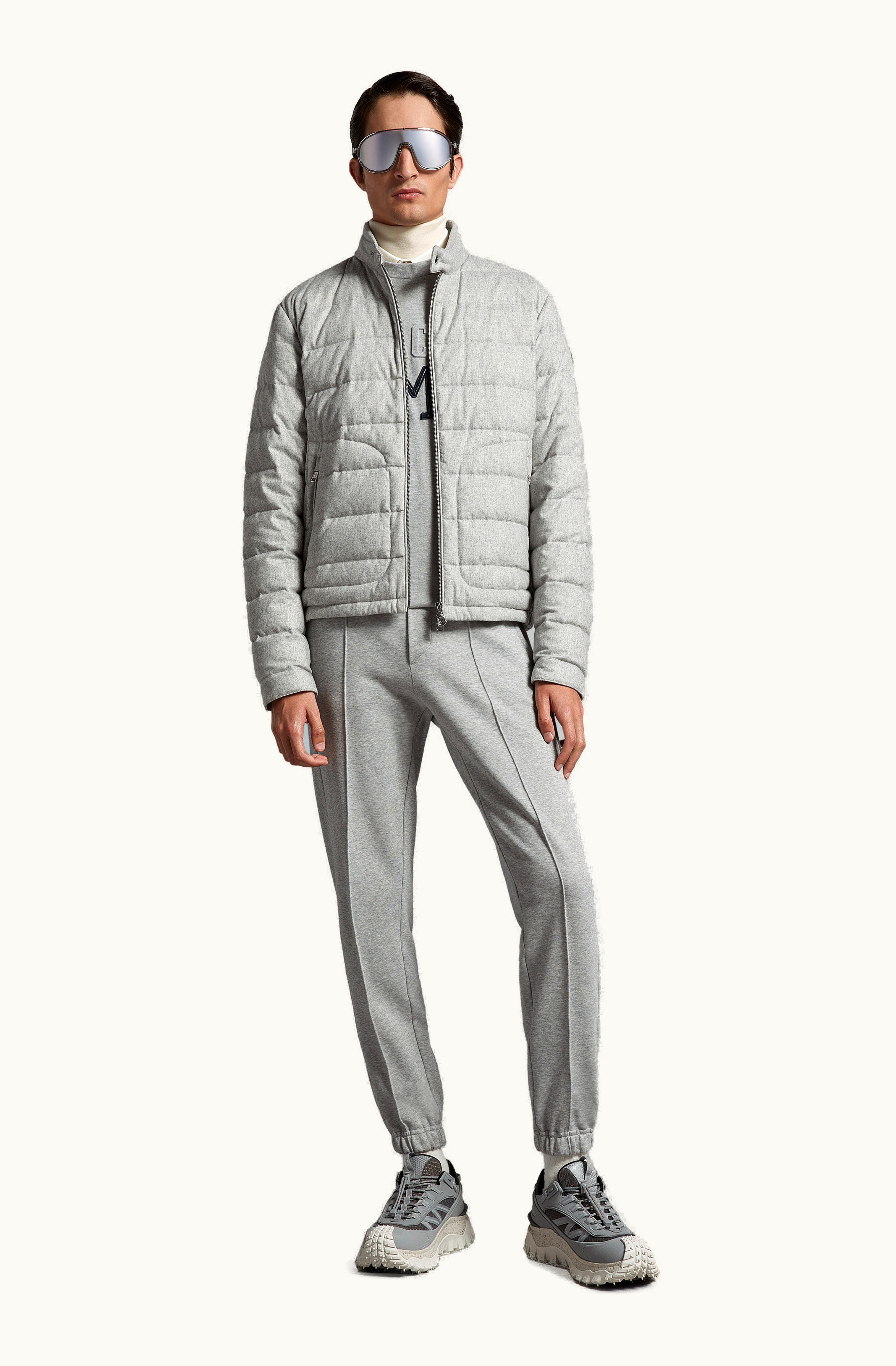 Moncler Moncler Acorus Short Down Jacket UZ0153905