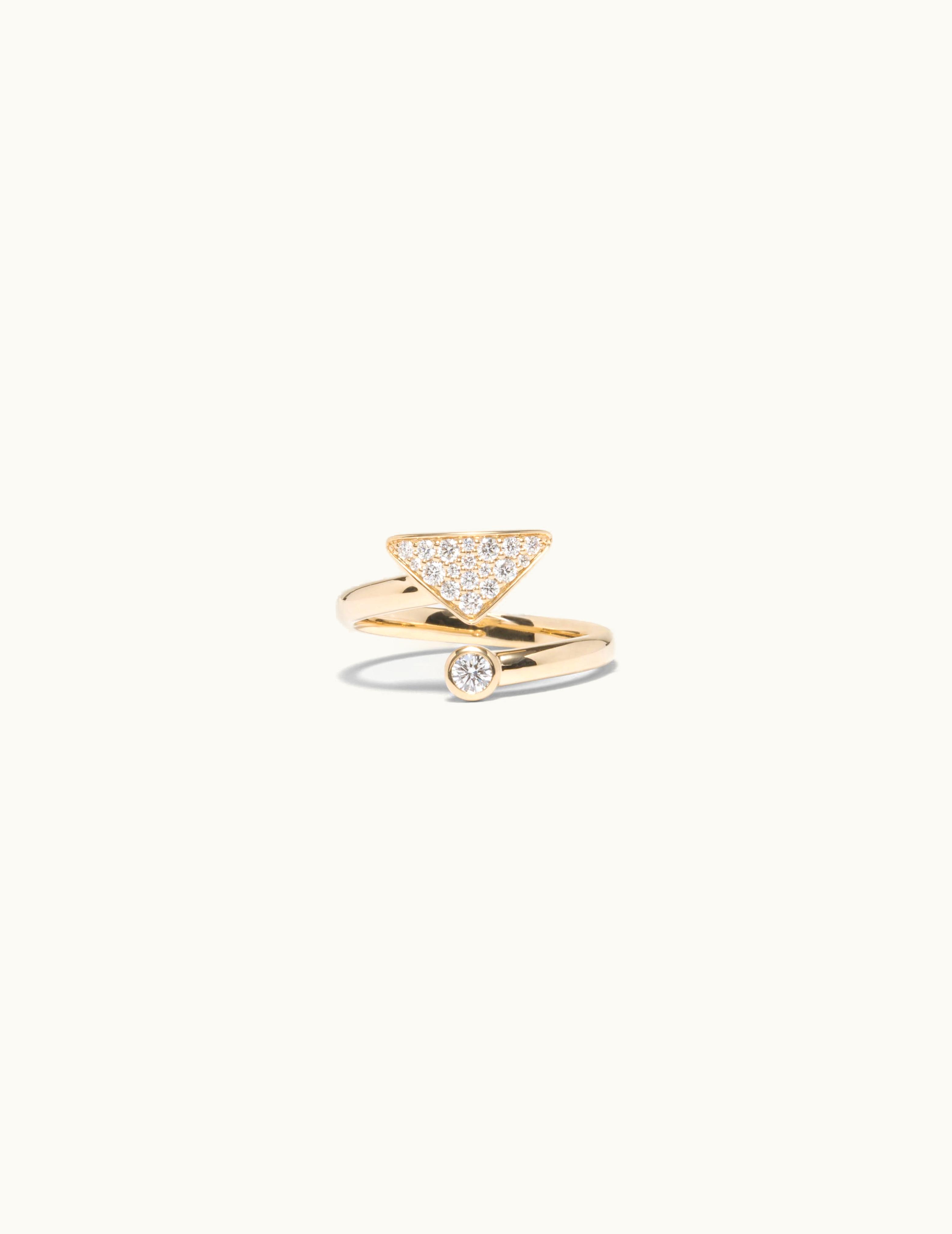 Prada Prada Eternal Gold Contrarié Ring In Yellow Gold With Diamonds