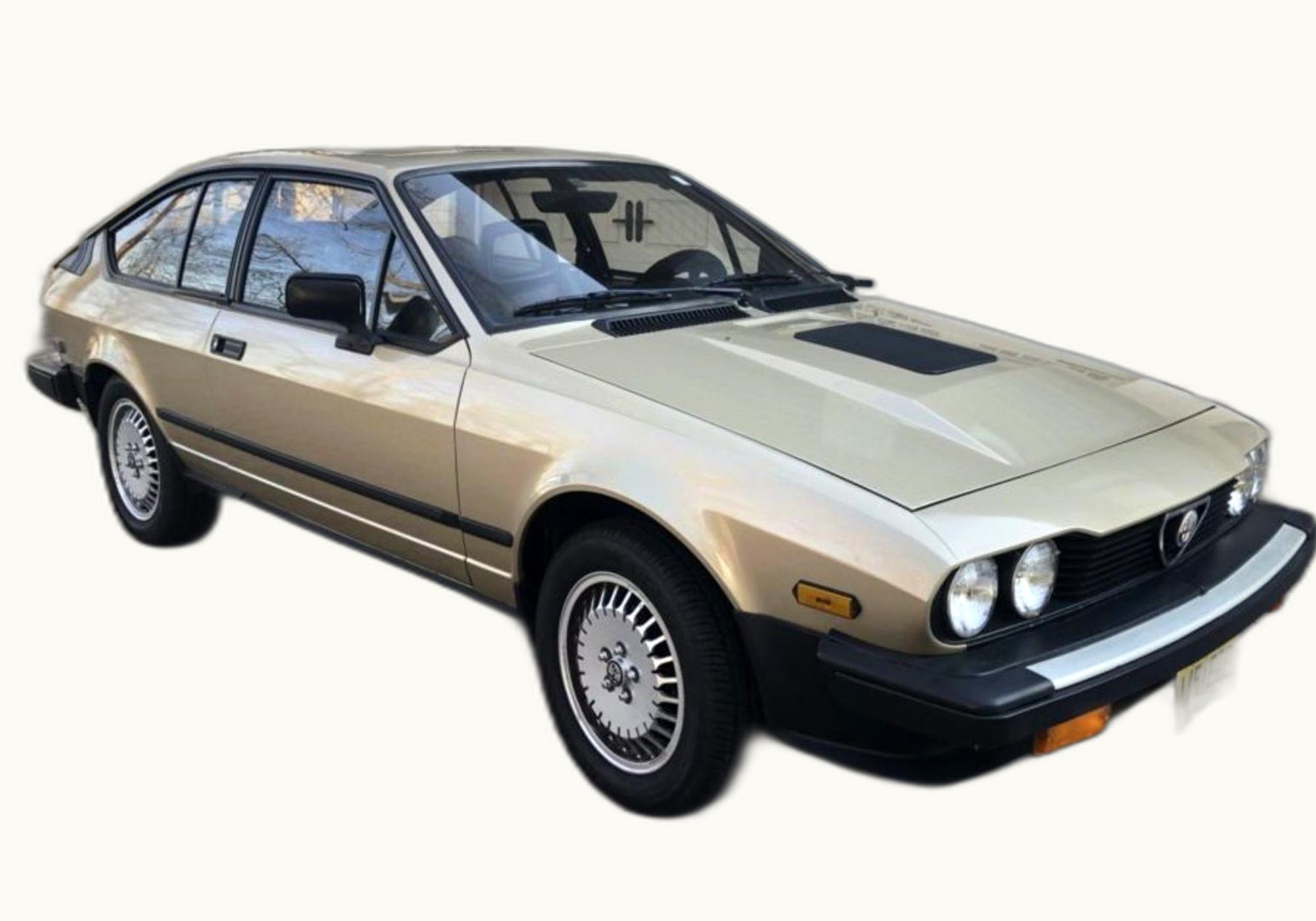 Alfa Romeo Alfa Romeo Alfetta GT & GTV