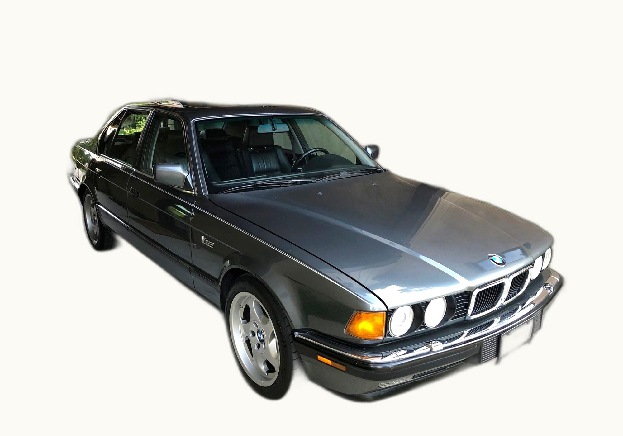 BMW BMW 750i - E32