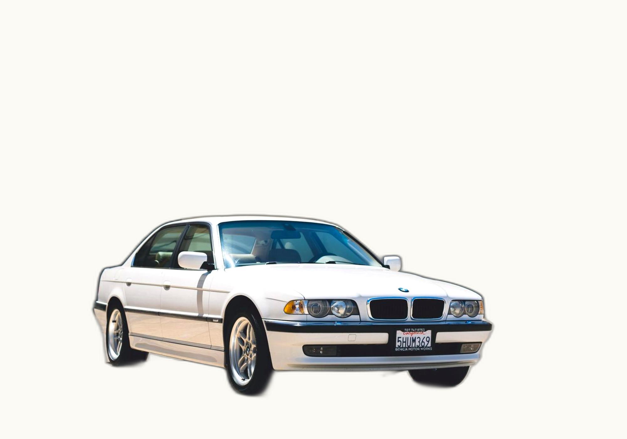 BMW BMW 740iL - E38