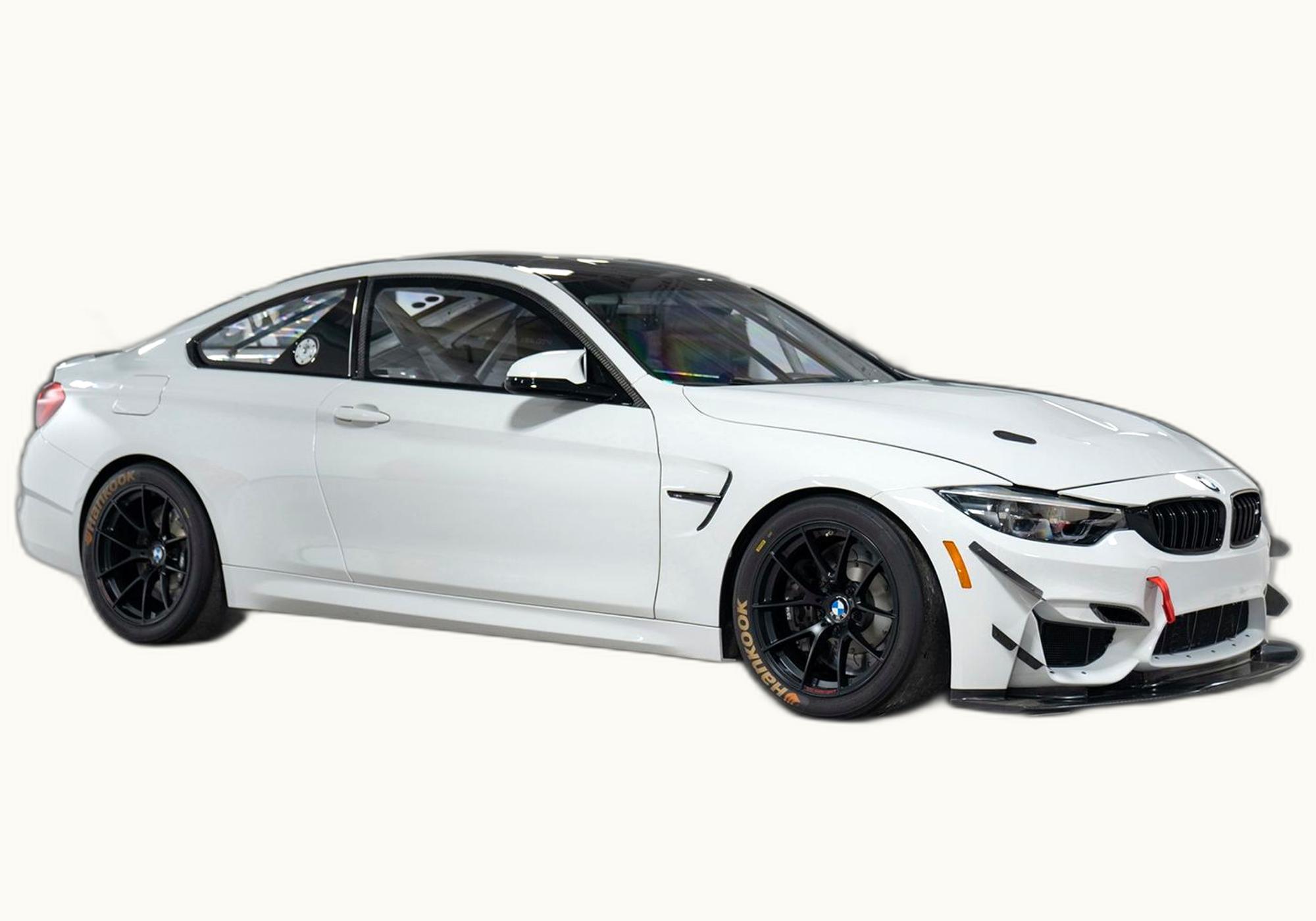 BMW M4 GT4 - F82
