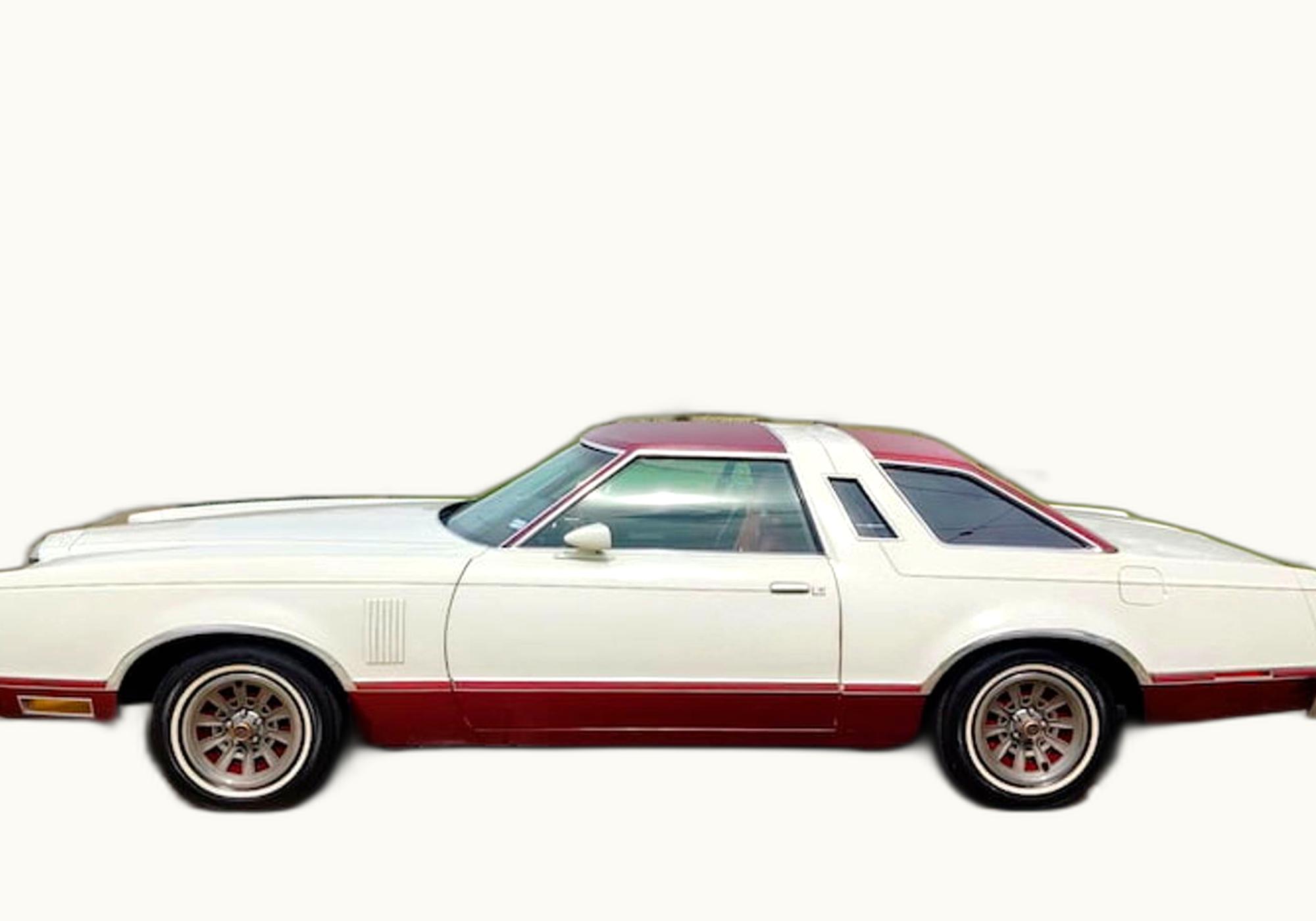 Ford Ford Thunderbird - 7th Gen