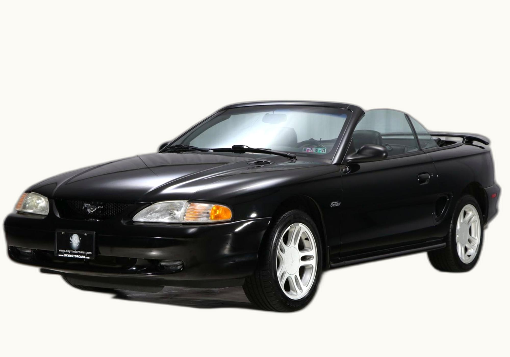 Ford Ford Mustang GT - SN-95 - 4th Gen