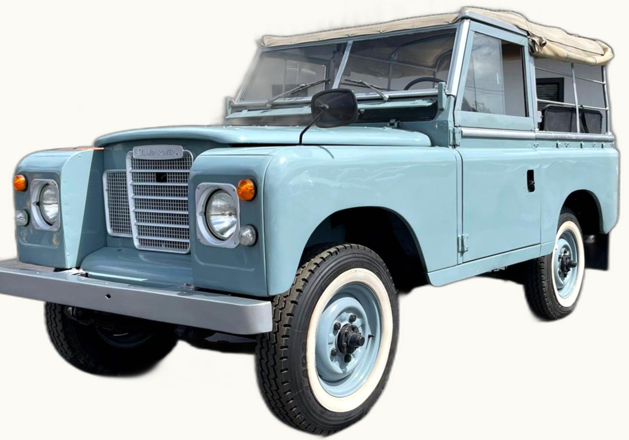 Land Rover Santana Series III