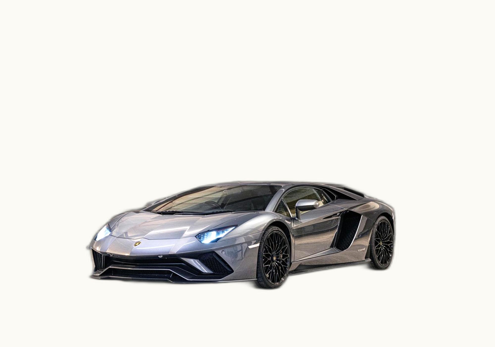 Lamborghini Aventador LP740-4 S
