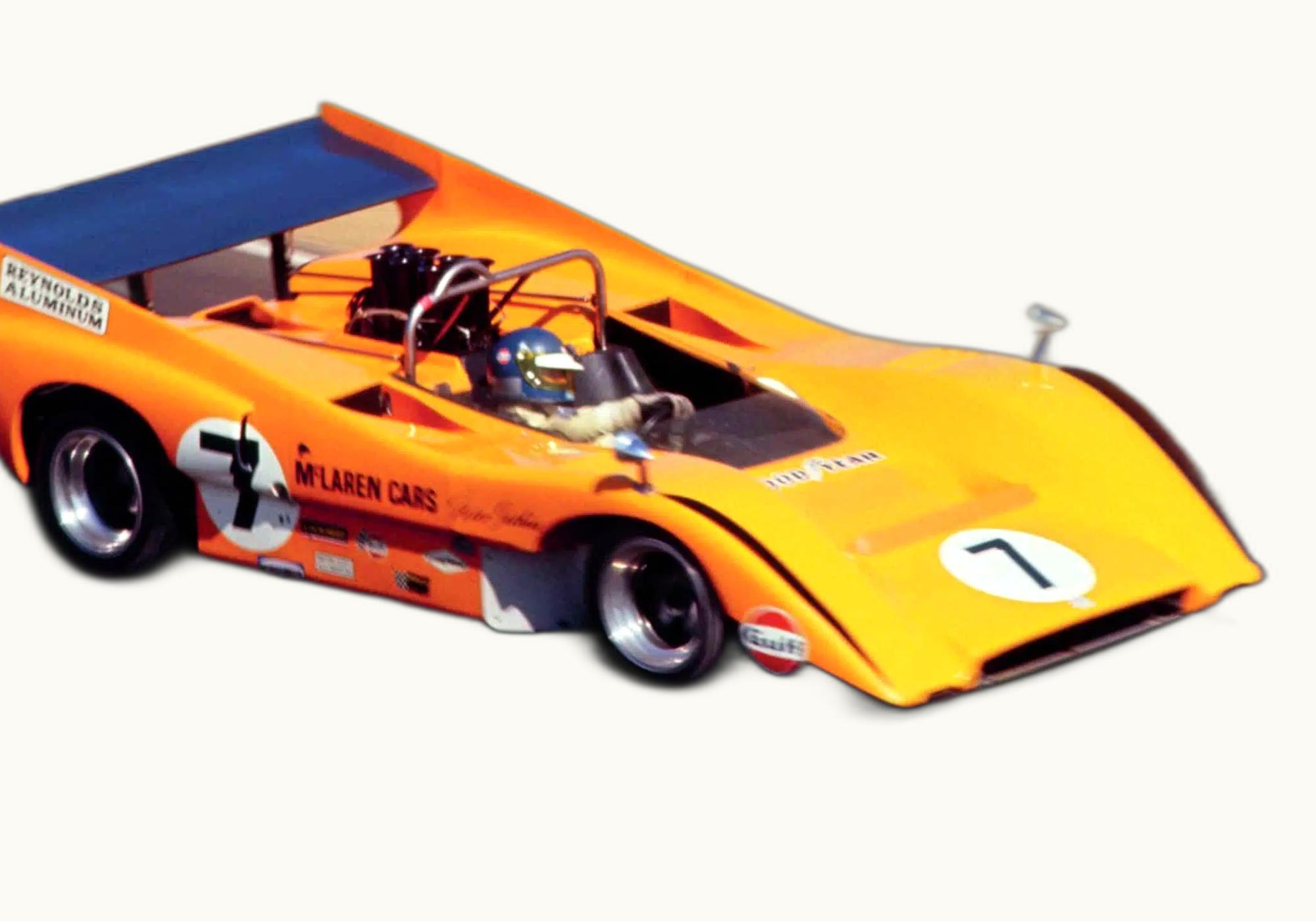 McLaren M8
