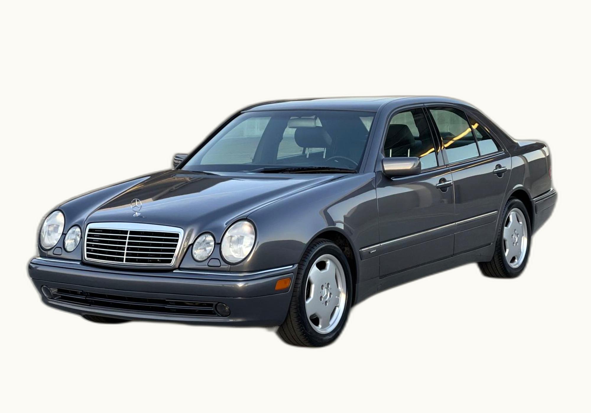Mercedes-Benz Mercedes-Benz E430 - W210