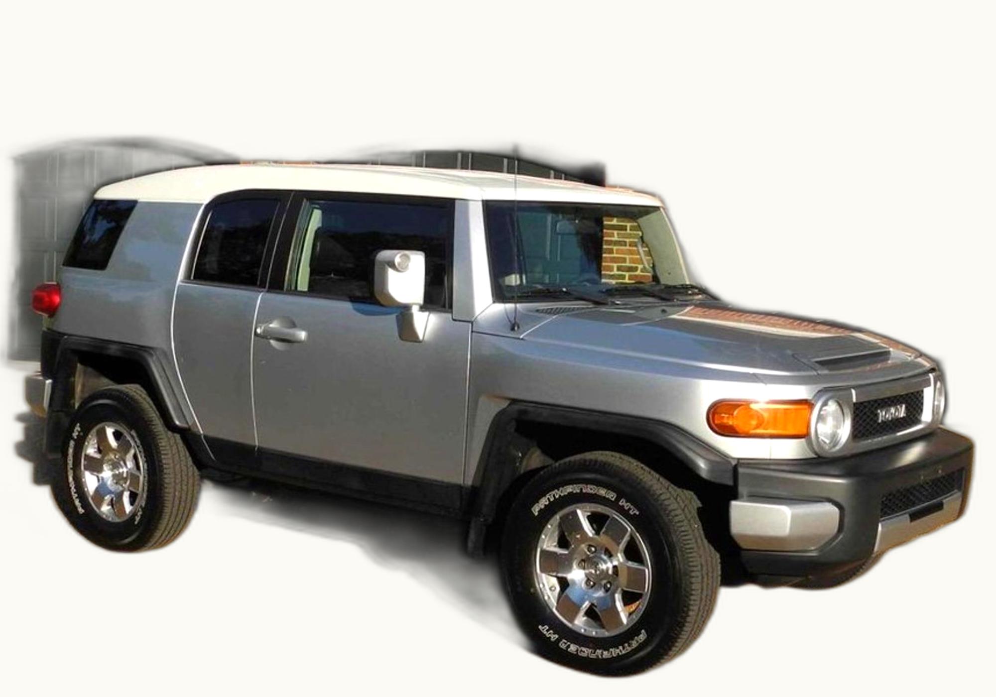 Toyota Toyota FJ Cruiser - Base Model