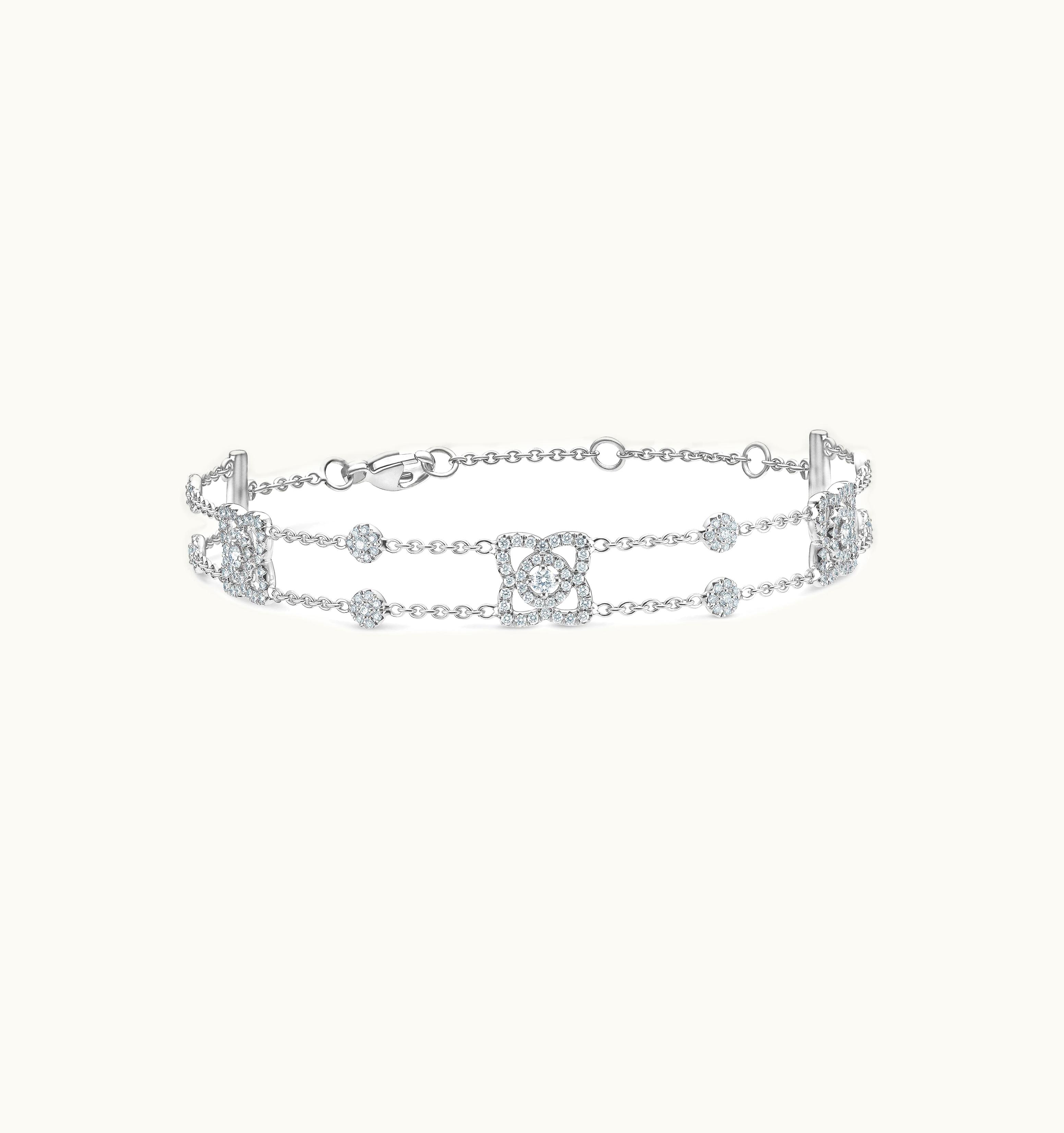 De Beers De Beers Enchanted Lotus Bracelet In White Gold UZ0178229