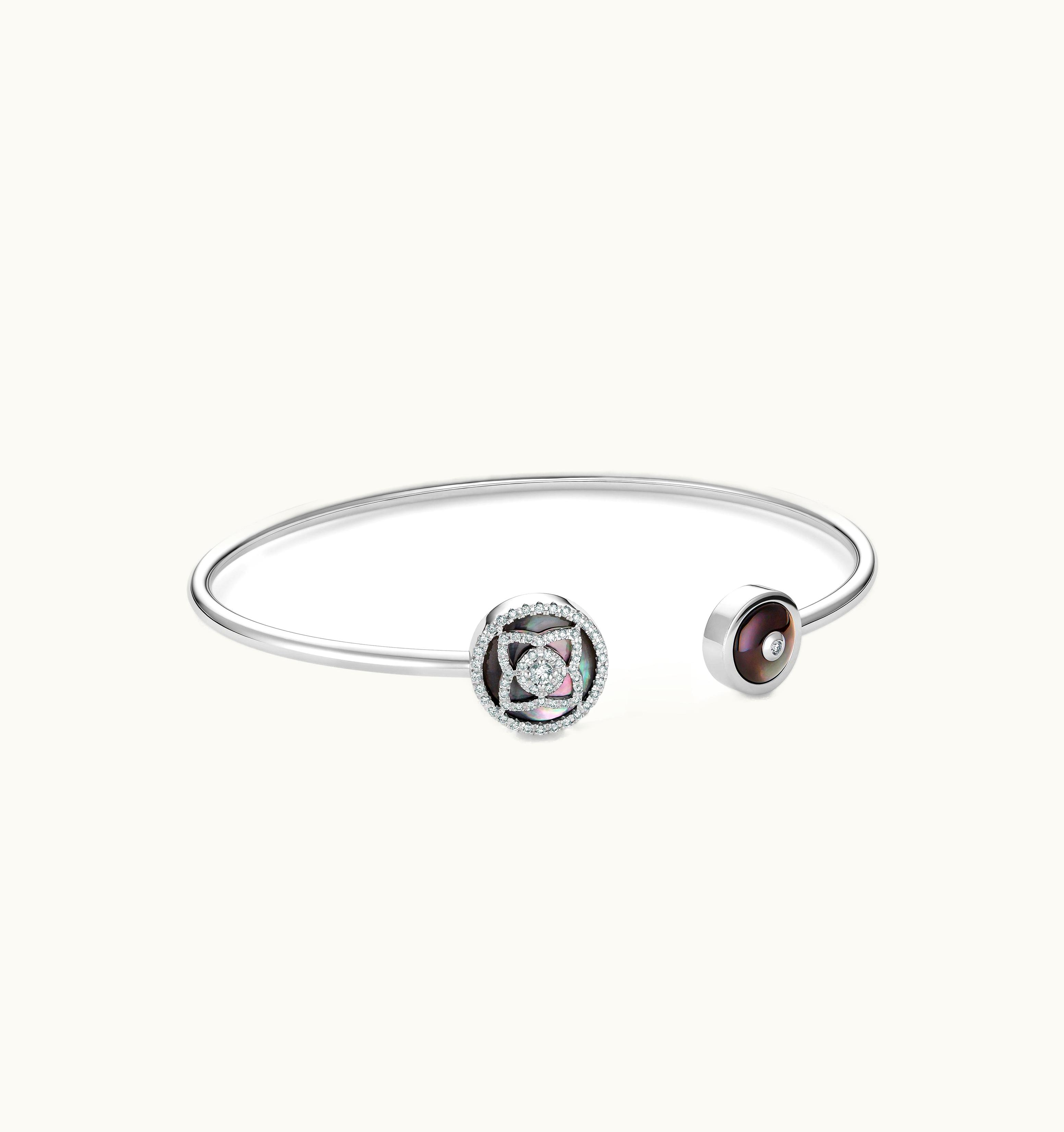 De Beers De Beers Enchanted Lotus Bangle In White Gold And Mother-Of-Pearl
