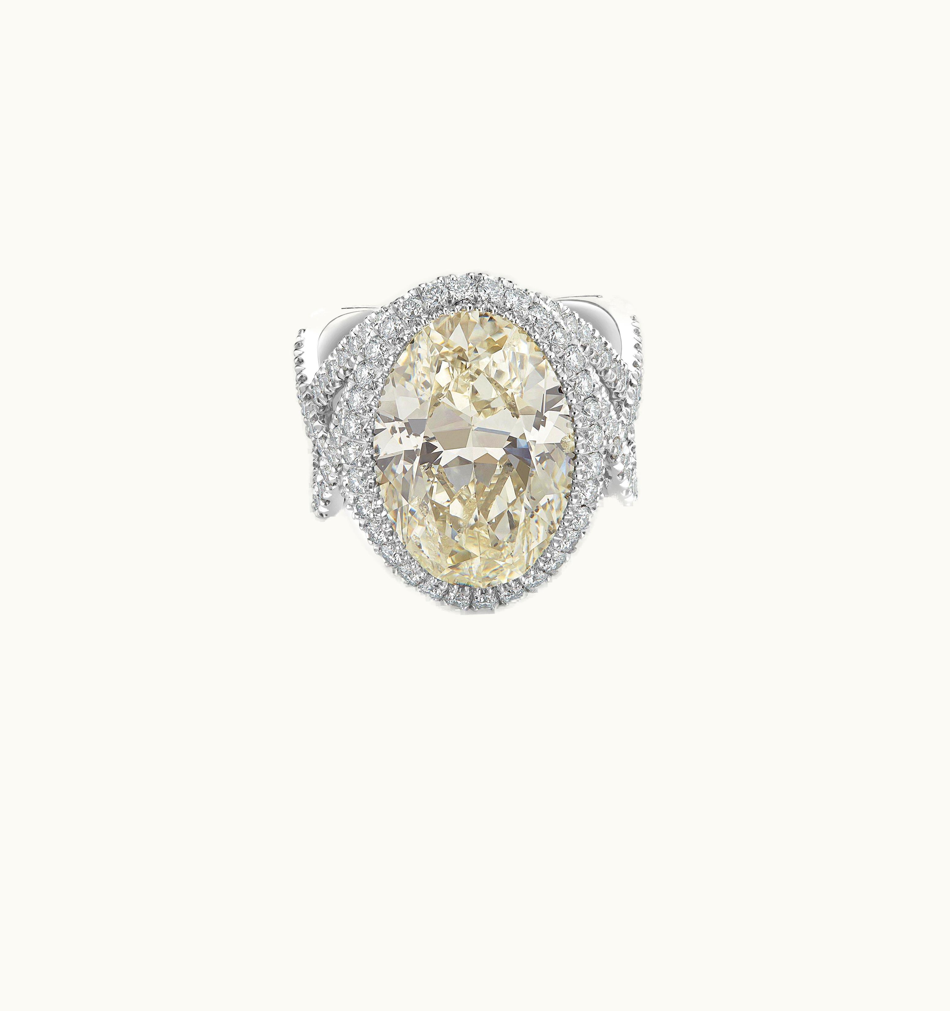 De Beers De Beers Aella Oval-Shaped Diamond Ring UZ0178301