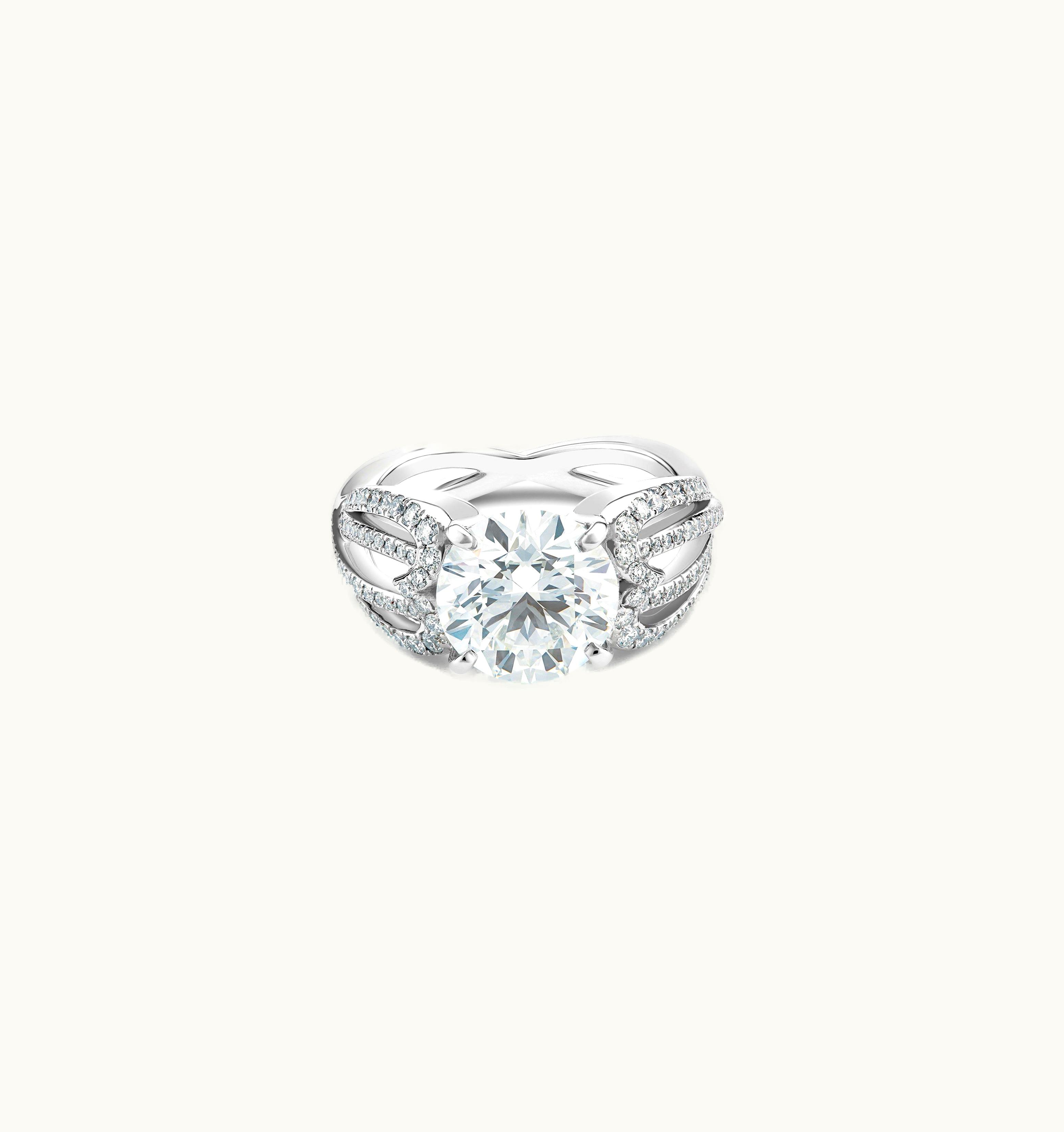 De Beers De Beers Infinity Heart Round Brilliant Diamond Ring UZ0178313