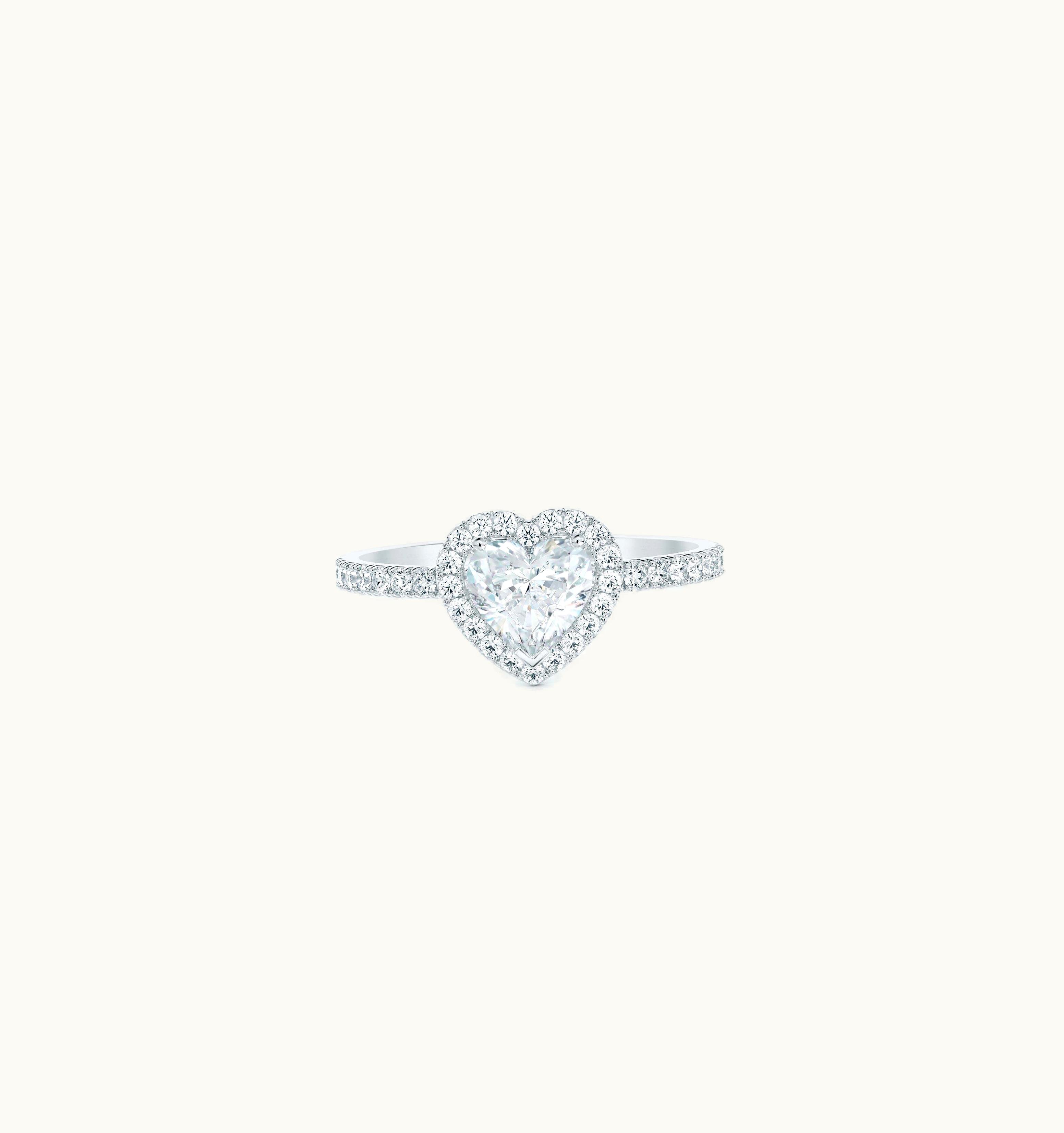 De Beers De Beers Aura Heart-Shaped Diamond Ring