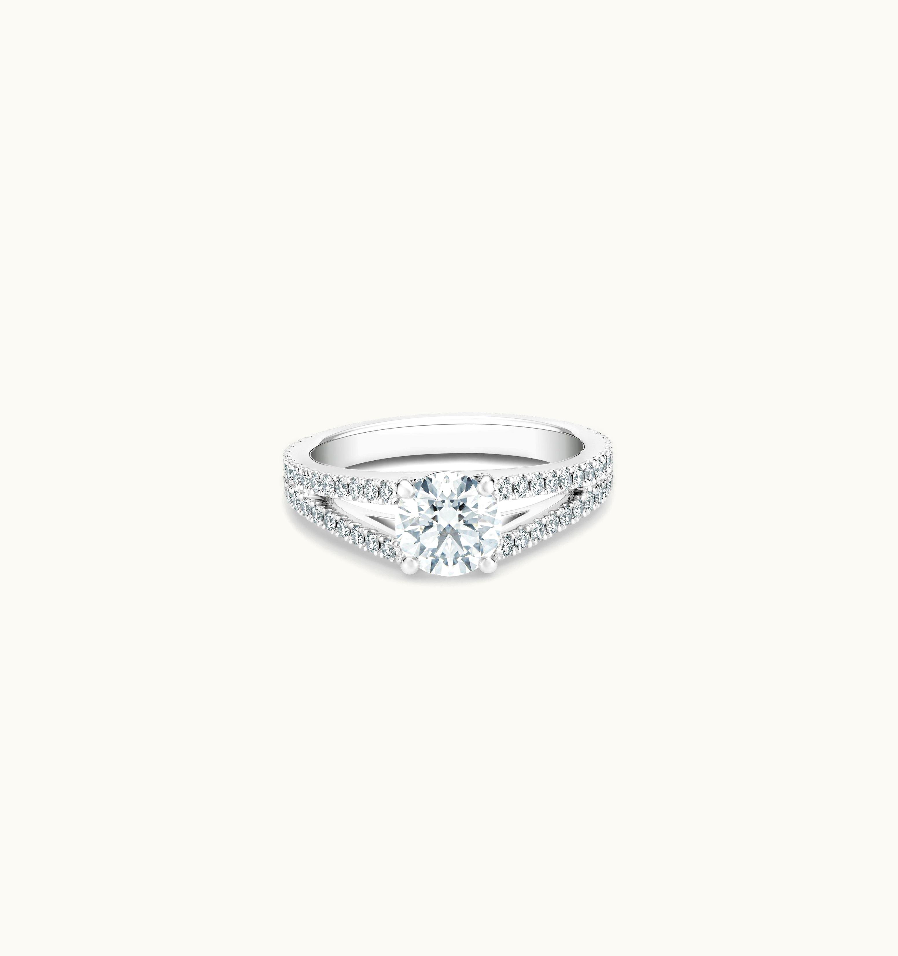 De Beers De Beers DB Angel Round Brilliant Diamond Ring