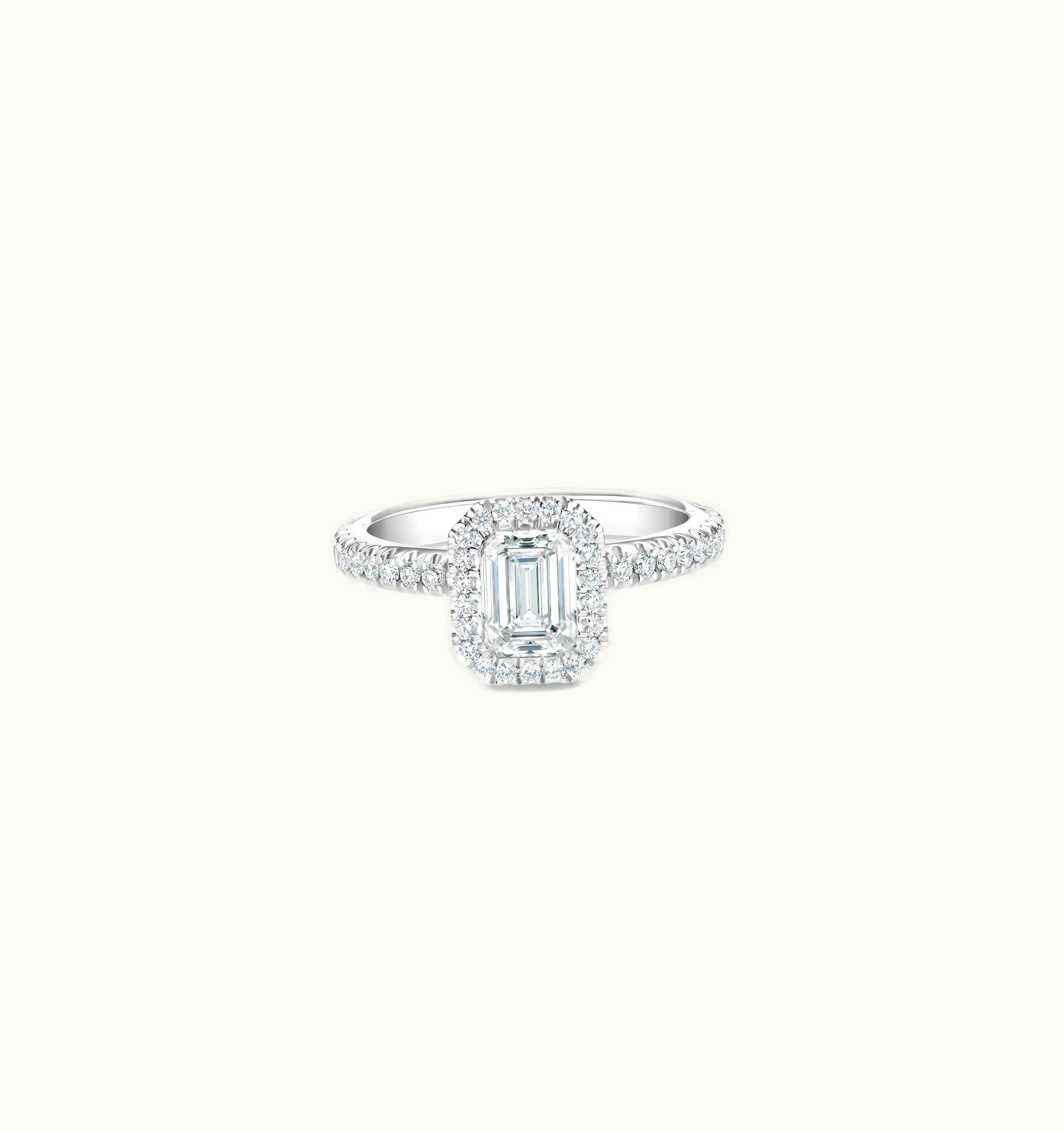 De Beers De Beers Aura Emerald-Cut Diamond Ring UZ0178484