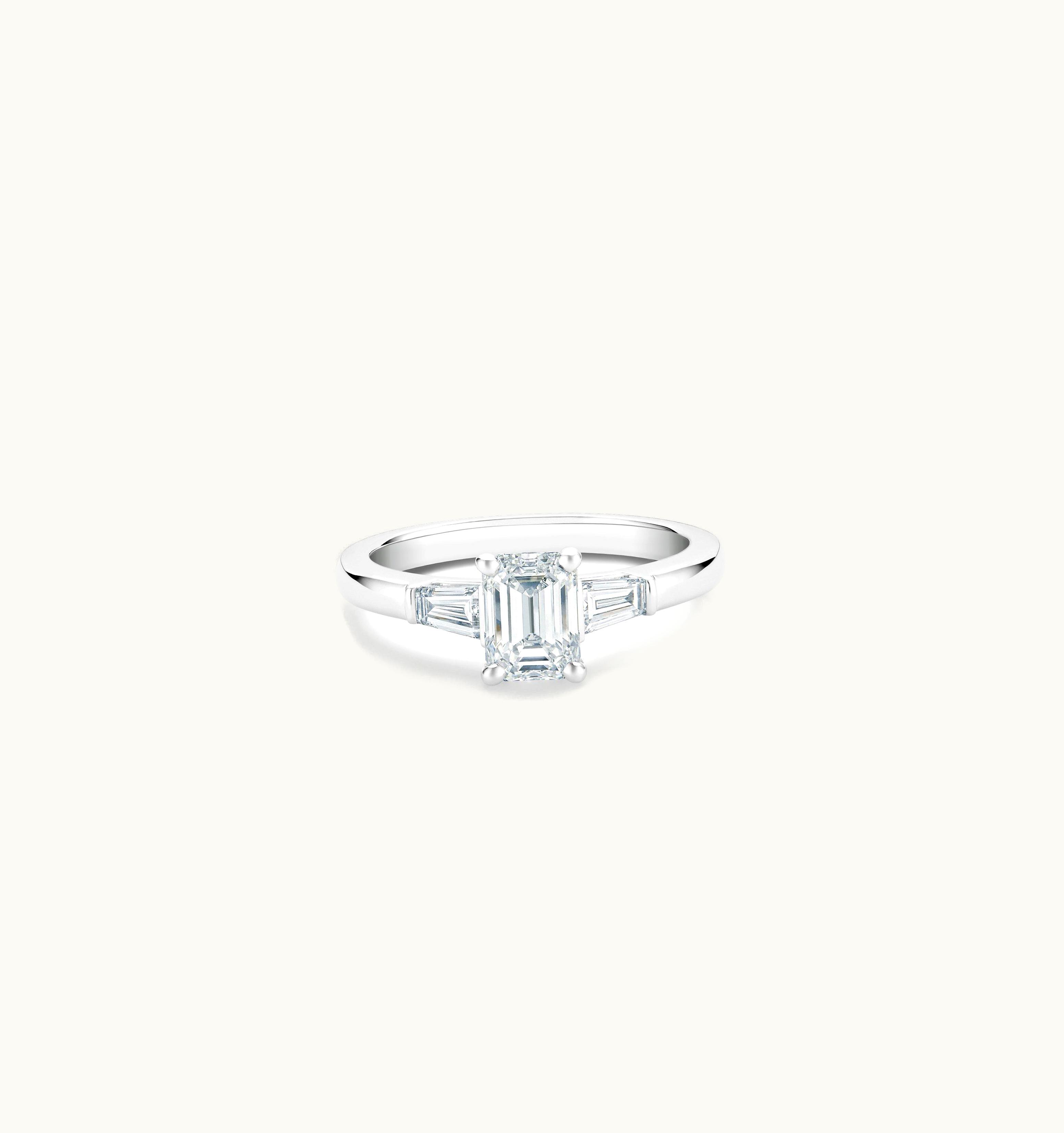 De Beers De Beers DB Classic Emerald-Cut And Tapered Diamond Ring UZ0178491
