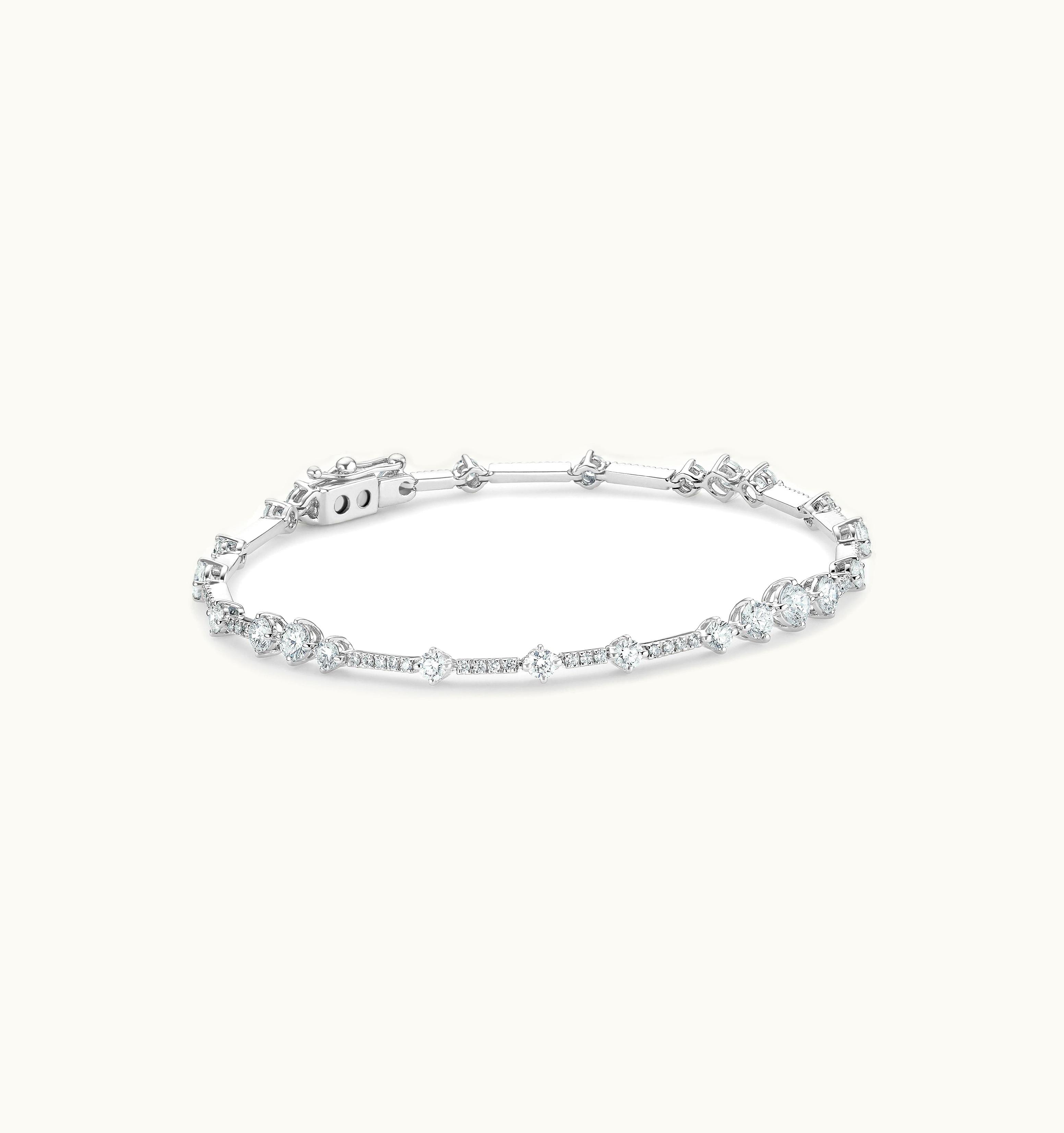 De Beers De Beers Arpeggia One Line Bracelet In White Gold