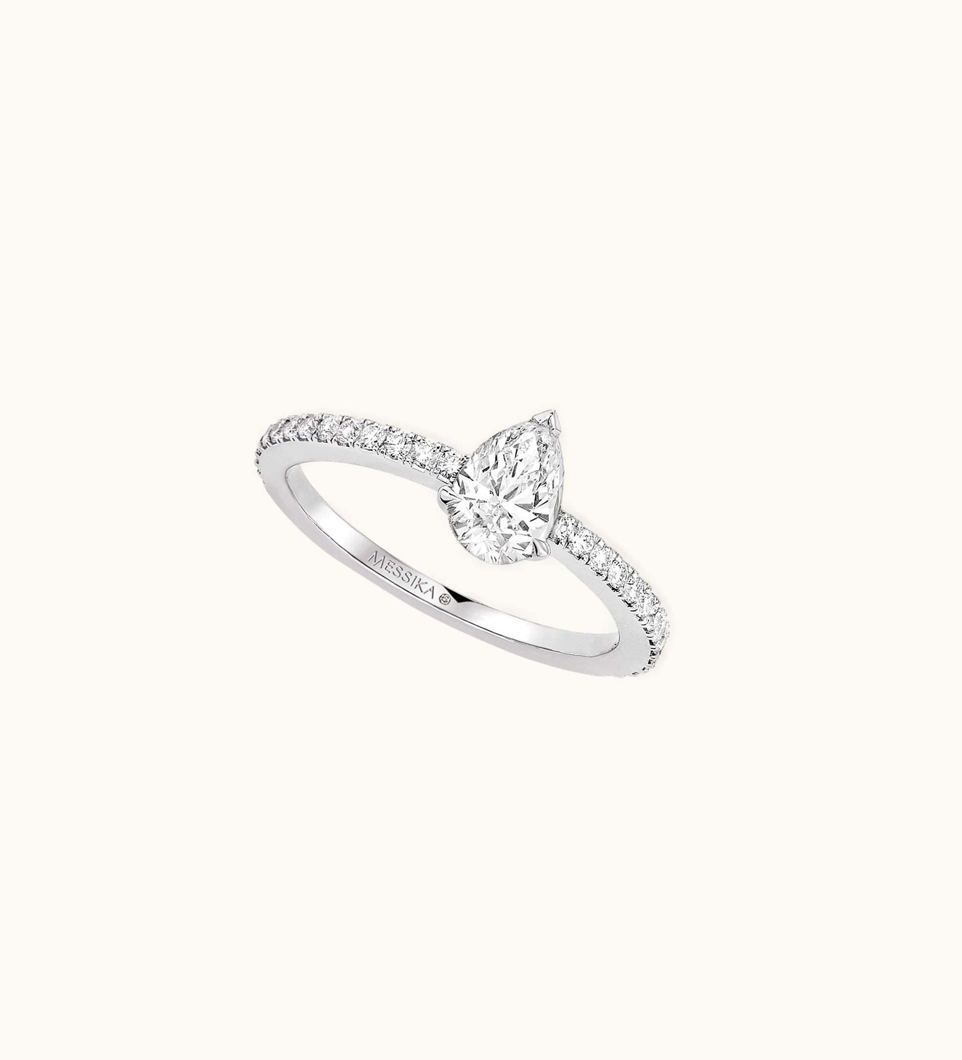 Messika Messika Solitaire Pear Cut Pavé