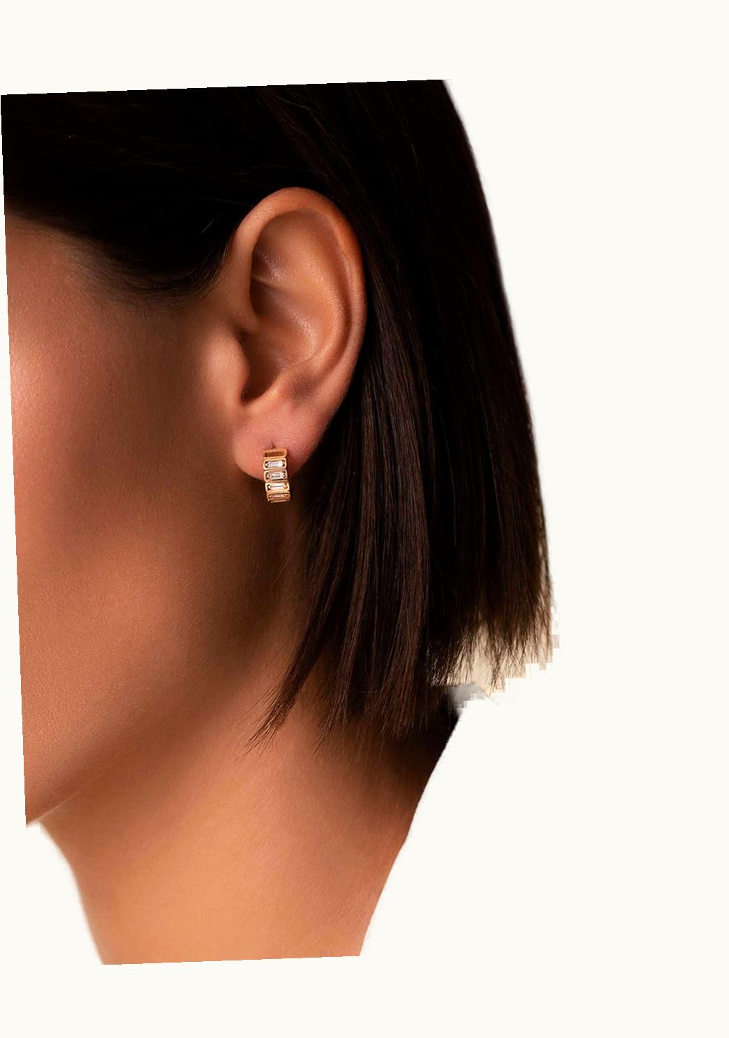 Suzanne Kalan Suzanne Kalan Inlay Horizontal Diamond Mini Hoops UZ0181071