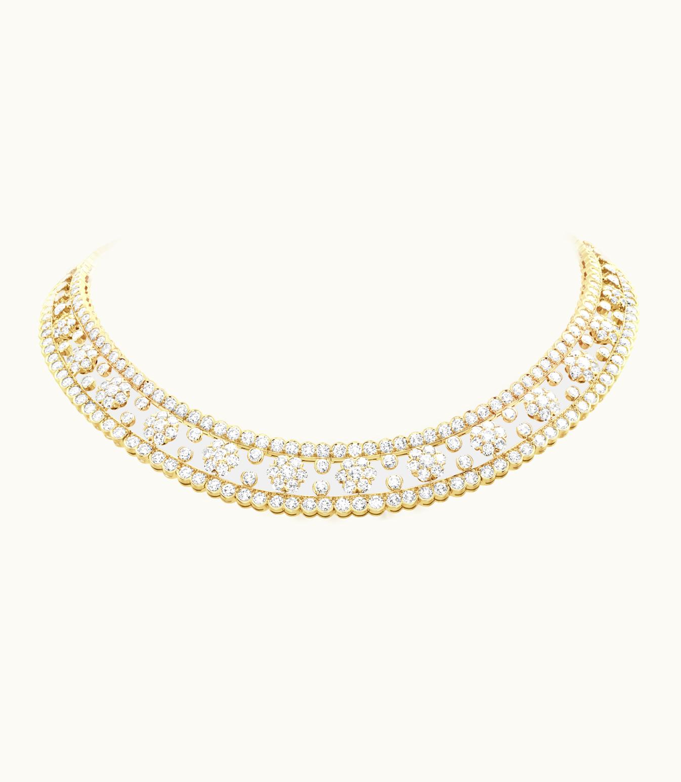 Van Cleef & Arpels Snowflake Necklace. 18k Yellow Gold, Diamonds