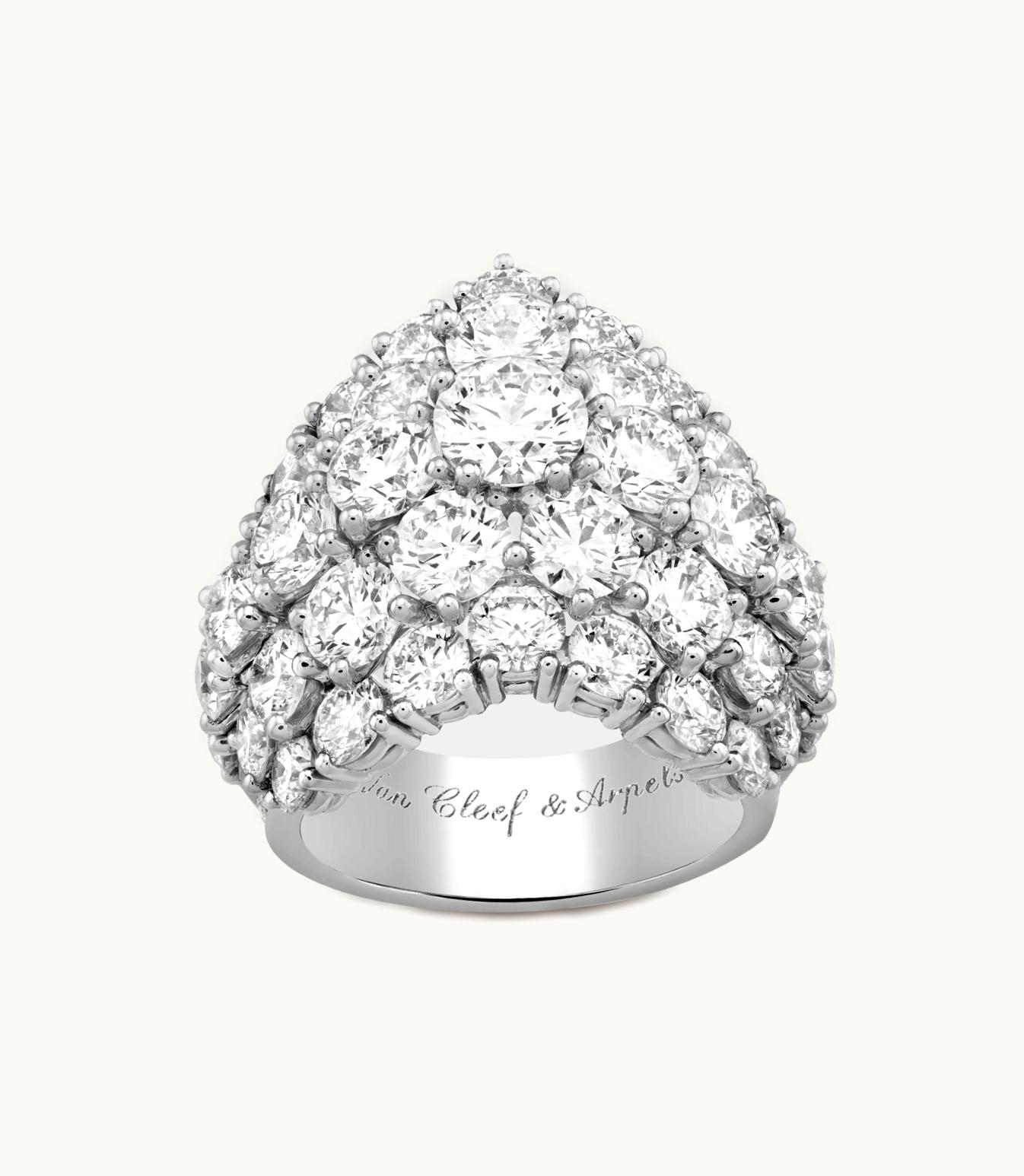 Van Cleef & Arpels Van Cleef & Arpels À Cheval Ring White Diamond High Jewelry