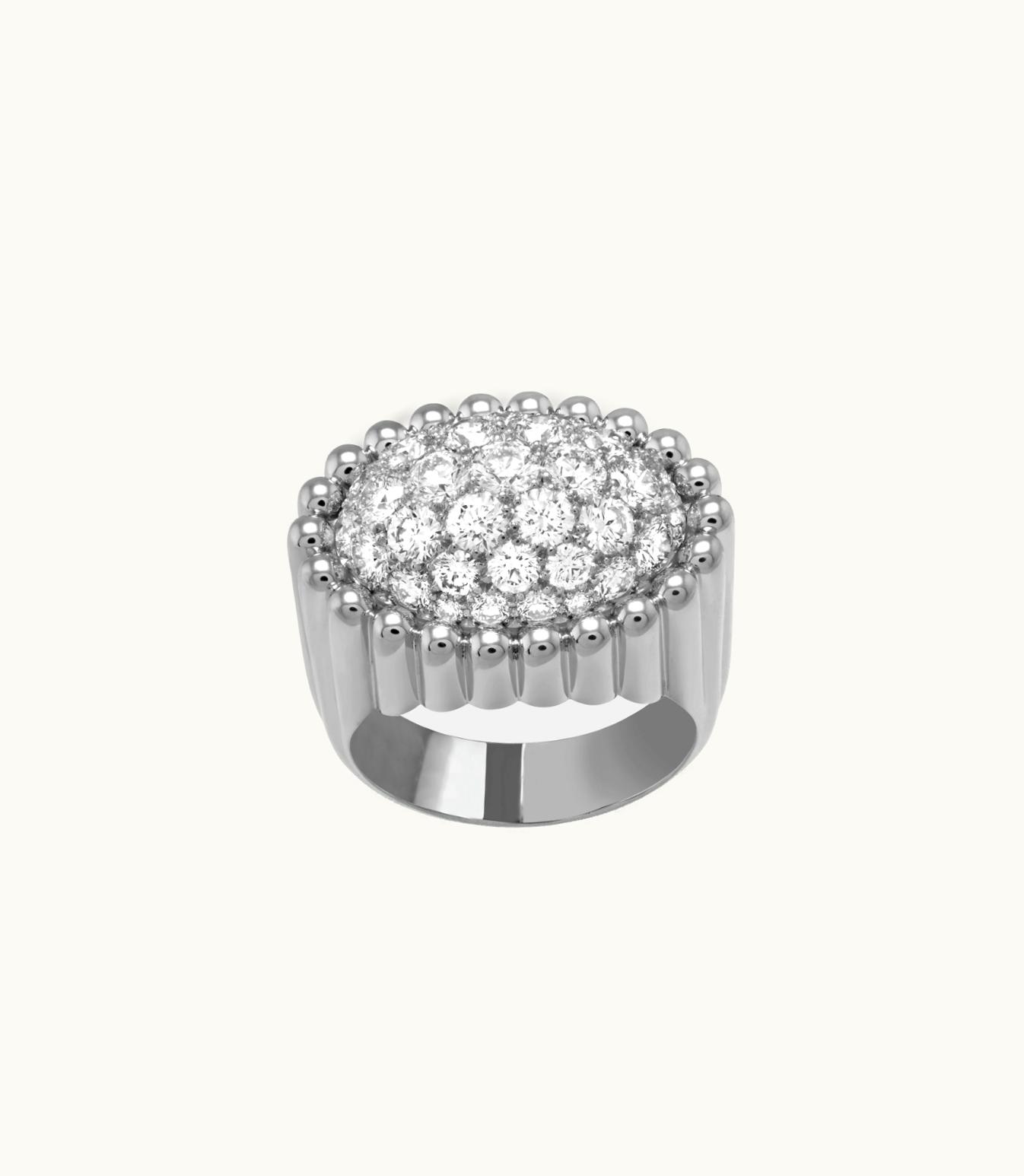 Van Cleef & Arpels Perlée Diamonds Pav‚àö¬© Ring, Rhodium Plated 18k White Gold, Diamonds
