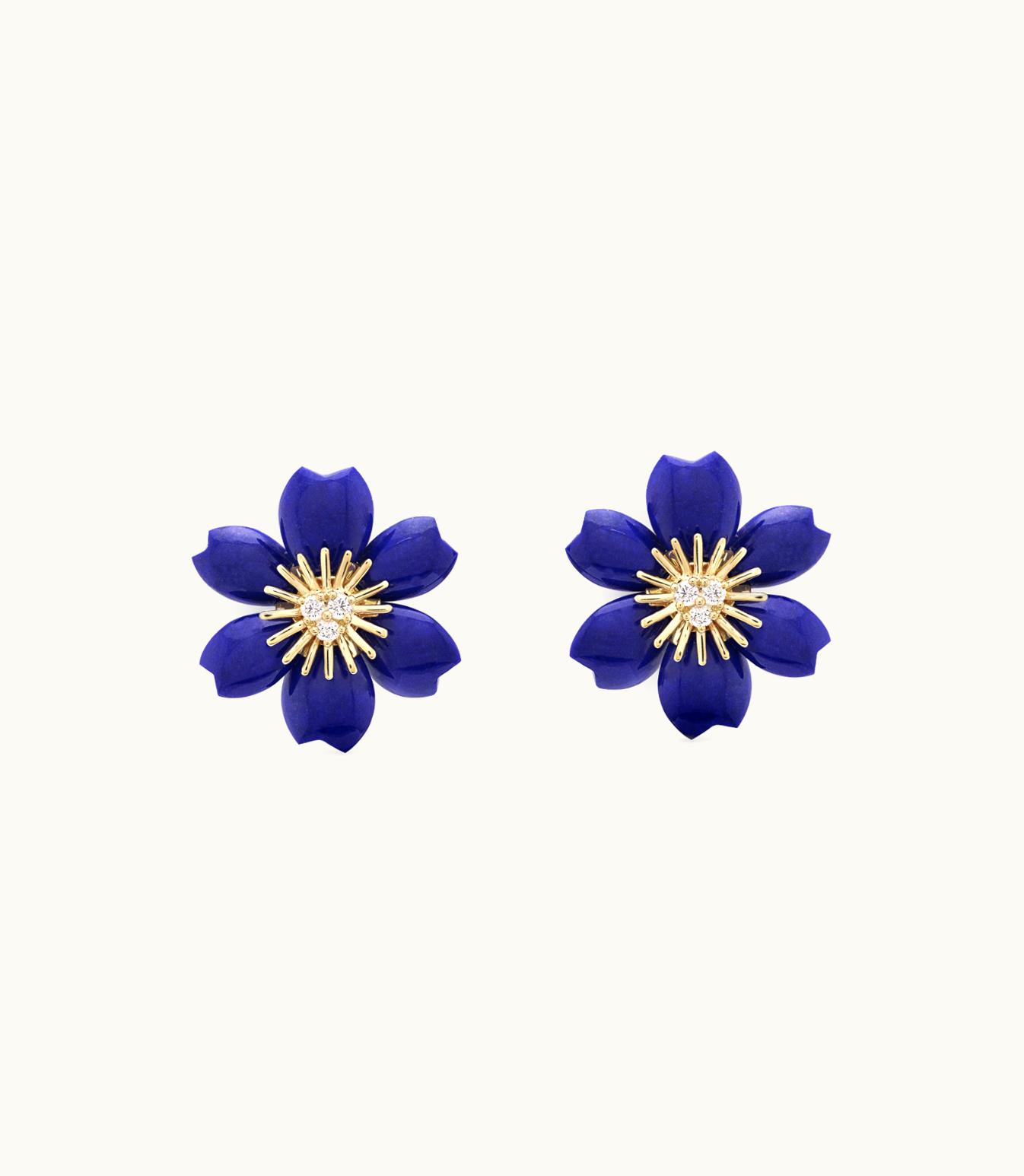 Van Cleef & Arpels Rose De Noël Earrings, Mini Model, 18k Yellow Gold, Lapis Lazuli, Diamonds