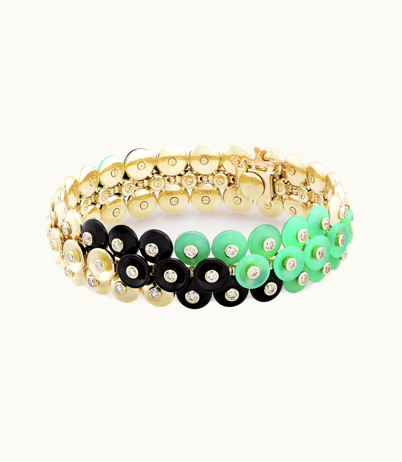 Van Cleef & Arpels Bouton D'or Bracelet, Medium Model, 18k Yellow Gold, Chrysoprase, Onyx, Diamonds