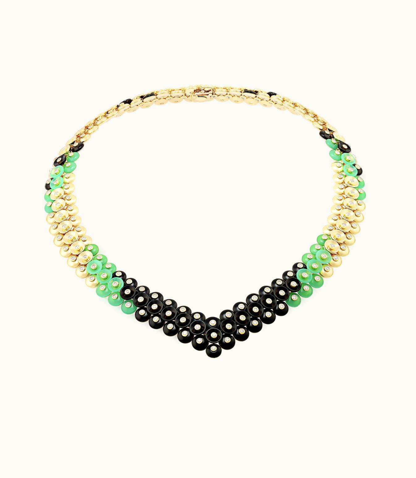 Van Cleef & Arpels Bouton D'or Necklace, 18k Yellow Gold, Chrysoprase, Onyx, Diamonds