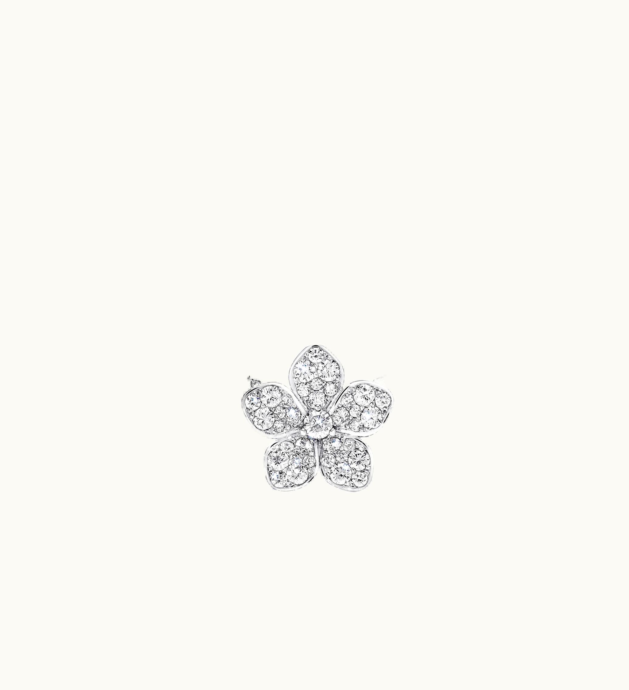 Graff Graff Wild Flower Large Pavé Diamond Pendant