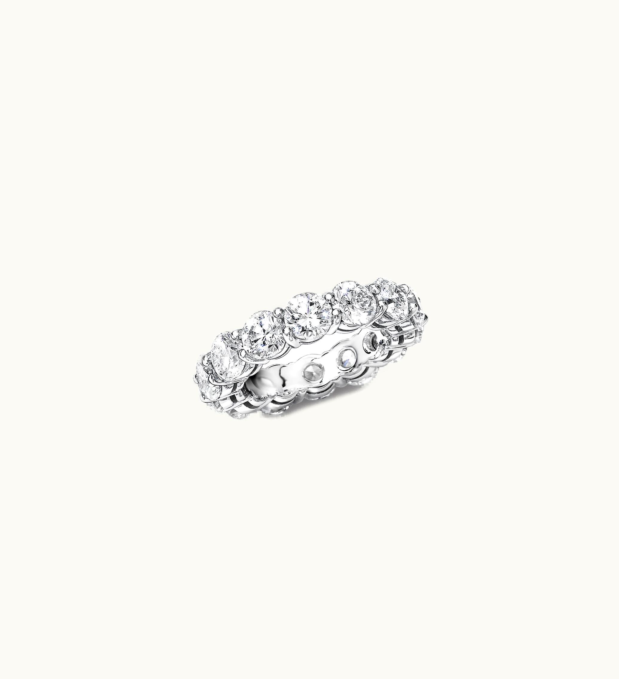 Graff Graff Shared Claw Round Diamond Wedding Band UZ0184878