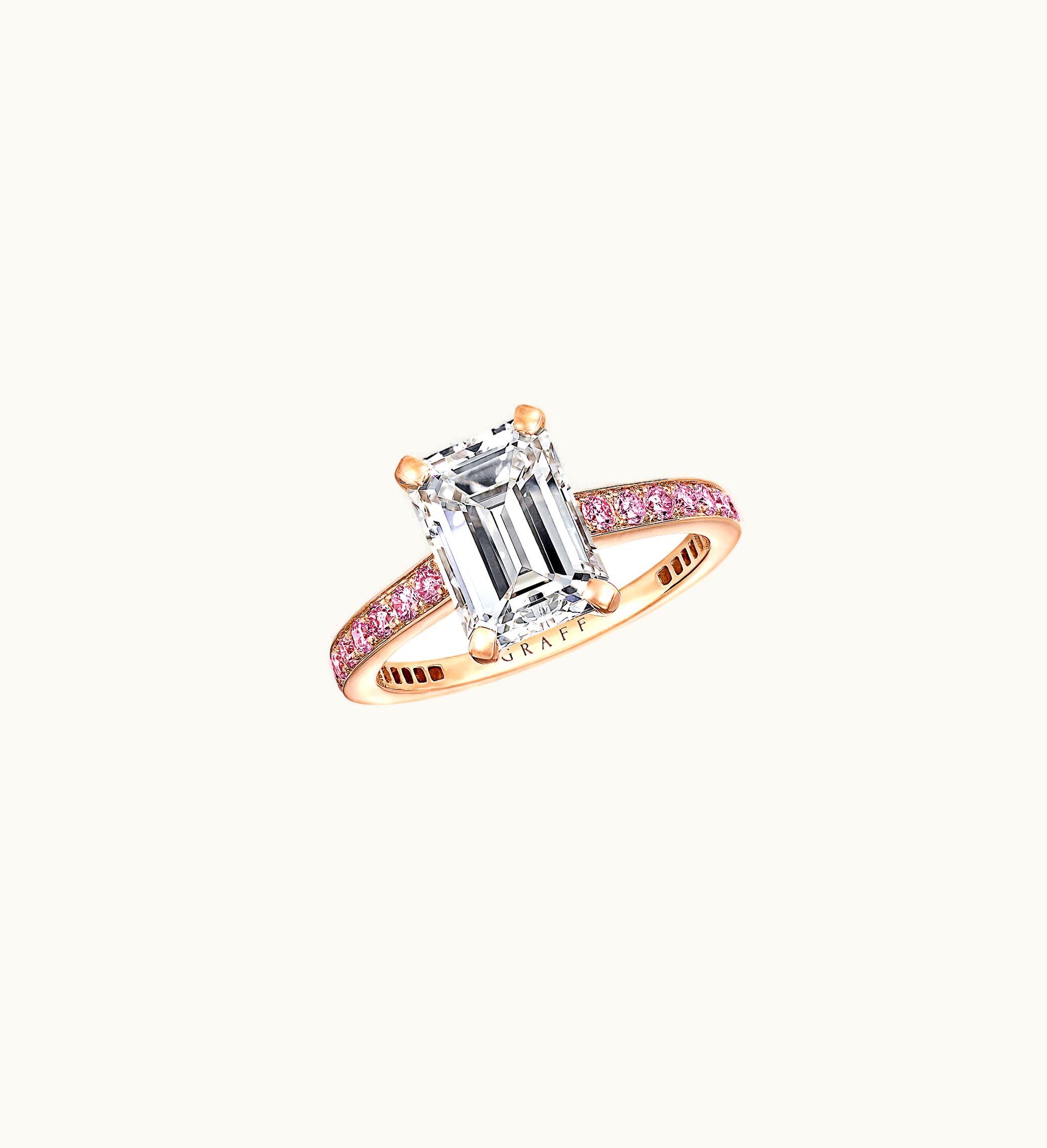 Graff Graff Flame Emerald Cut Diamond Engagement Ring UZ0185134