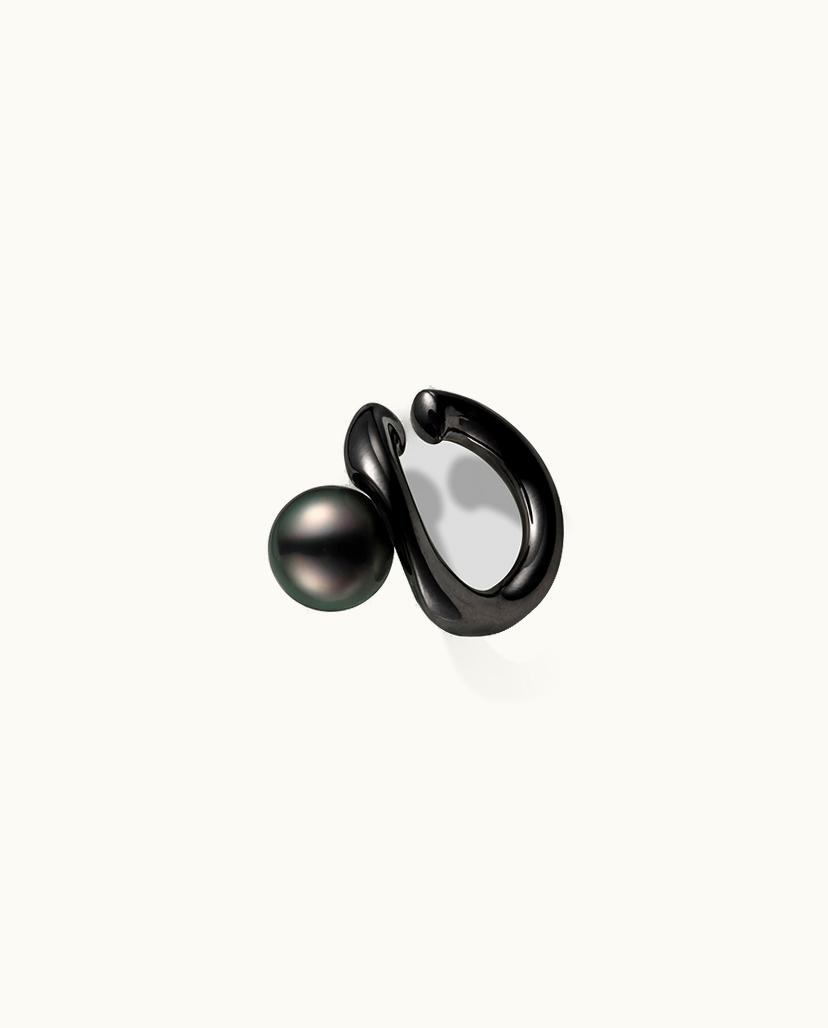 Mikimoto Mikimoto Passionoir Black South Sea Cultured Pearl Ear Cuff